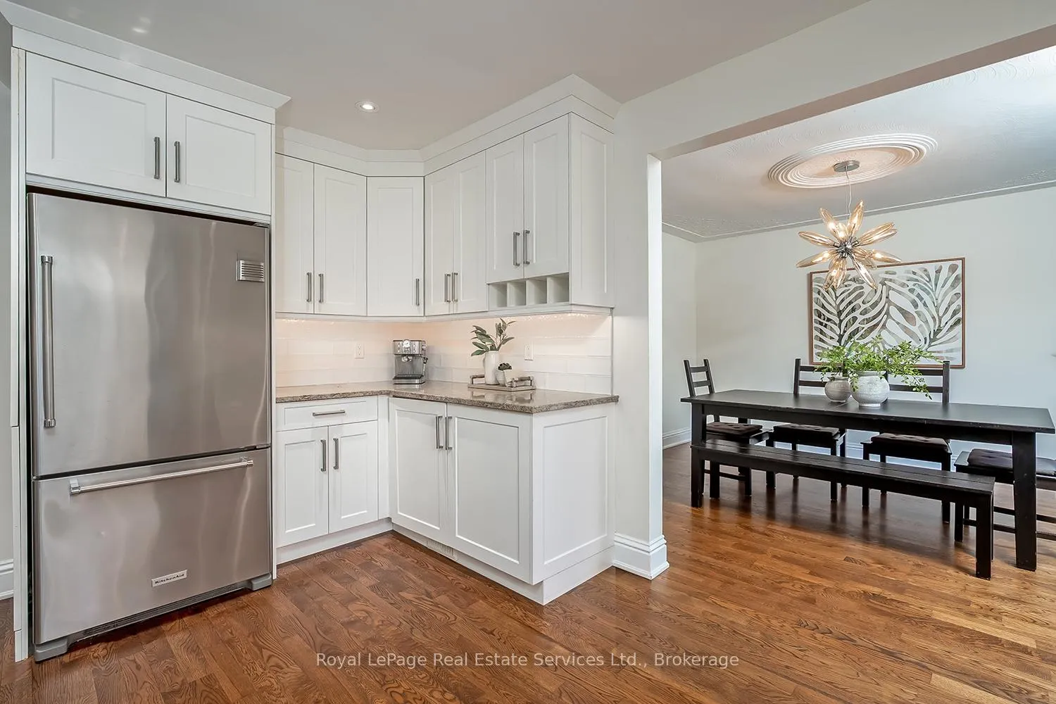Photo 17 of 5193 Lakeshore Road, Burlington, Appleby — HOMEH