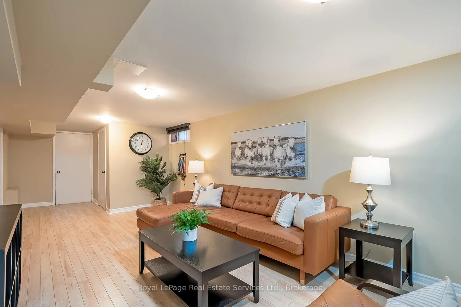 Photo 39 of 5193 Lakeshore Road, Burlington, Appleby — HOMEH