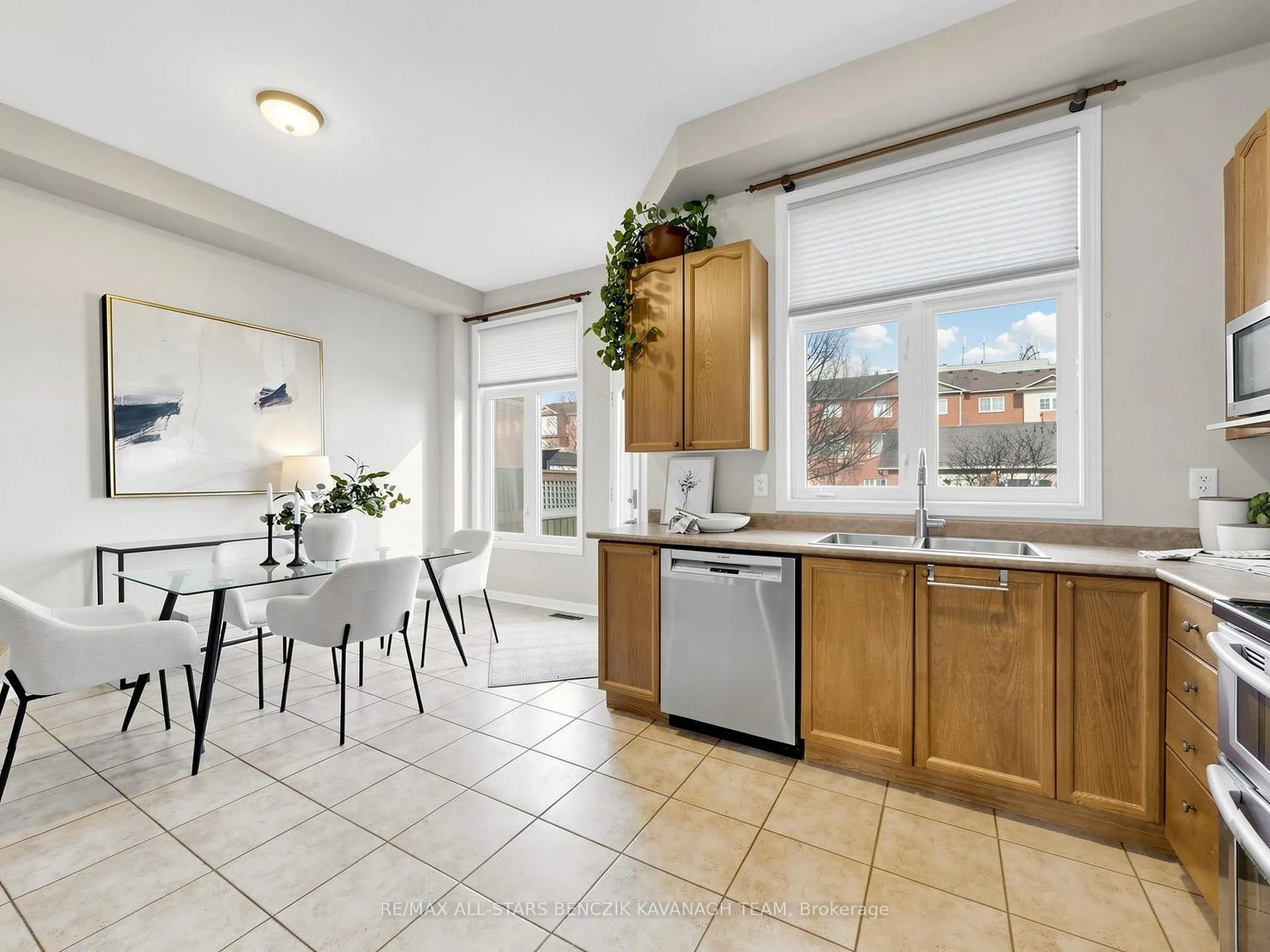 Photo 7 of 225 Walkerville Road, Markham, Cornell — HOMEH