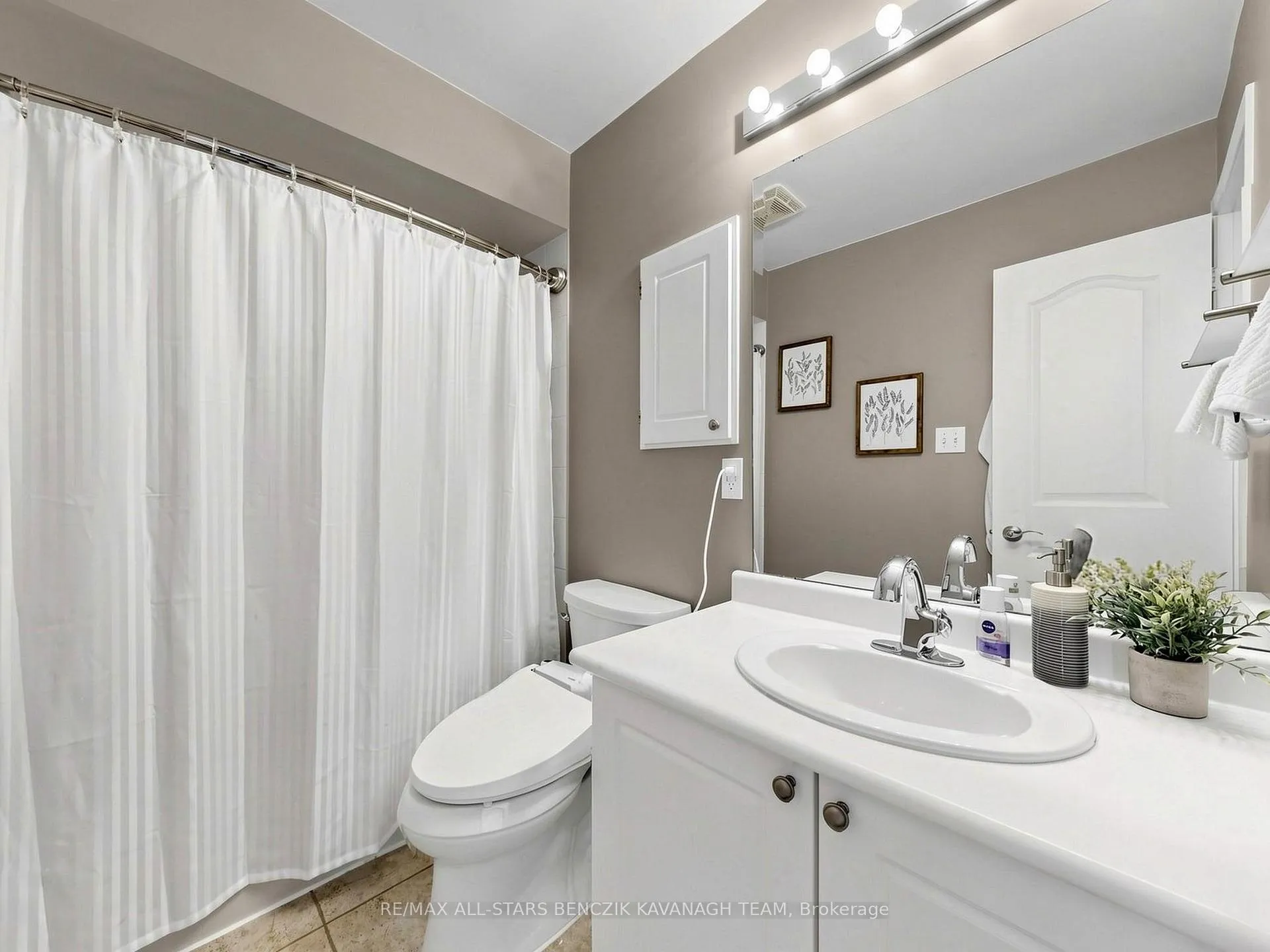 Photo 15 of 225 Walkerville Road, Markham, Cornell — HOMEH