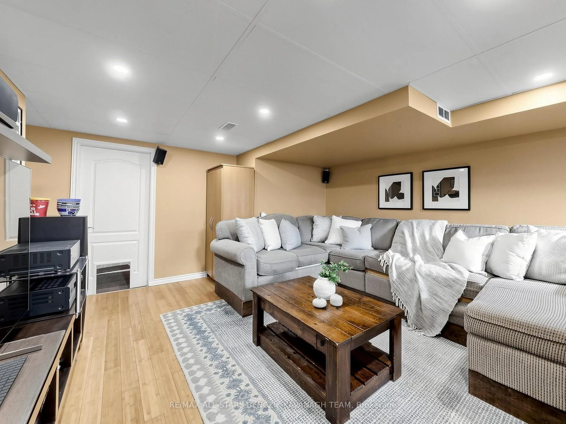 Photo 22 of 225 Walkerville Road, Markham, Cornell — HOMEH