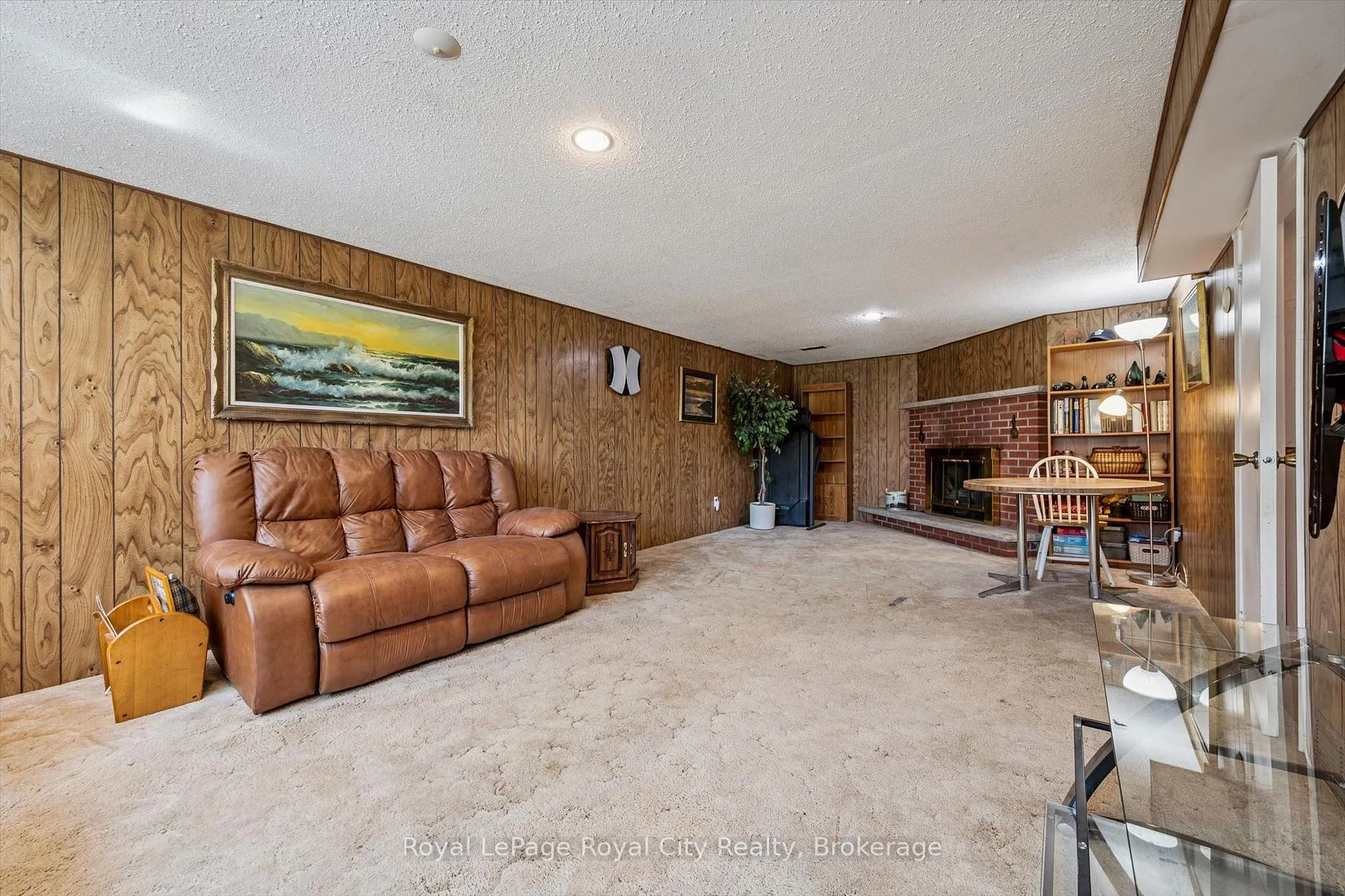 Photo 22 of 11 Gregory Place, Guelph, Willow West/Sugarbush/West Acres — HOMEH