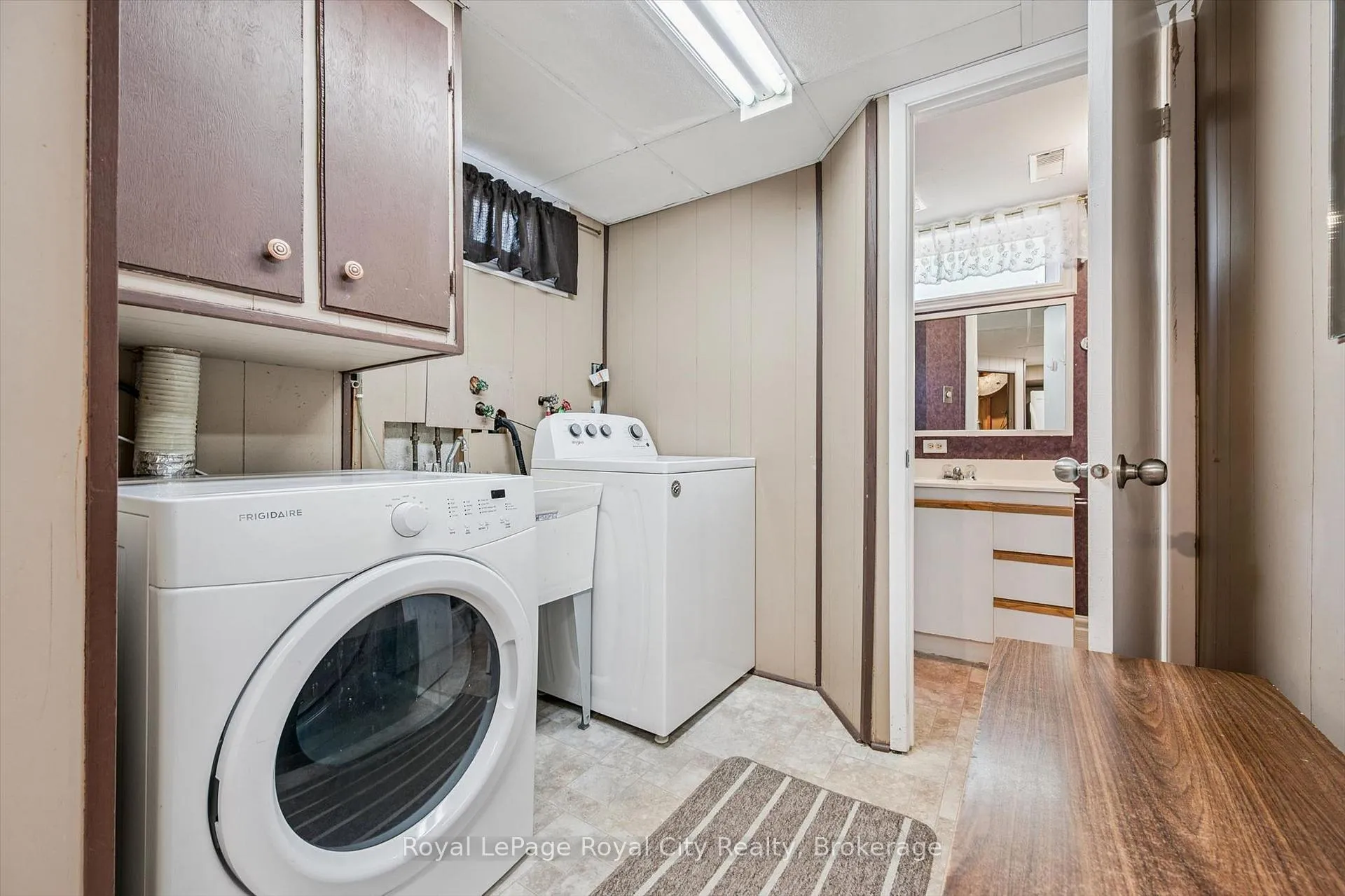 Photo 26 of 11 Gregory Place, Guelph, Willow West/Sugarbush/West Acres — HOMEH