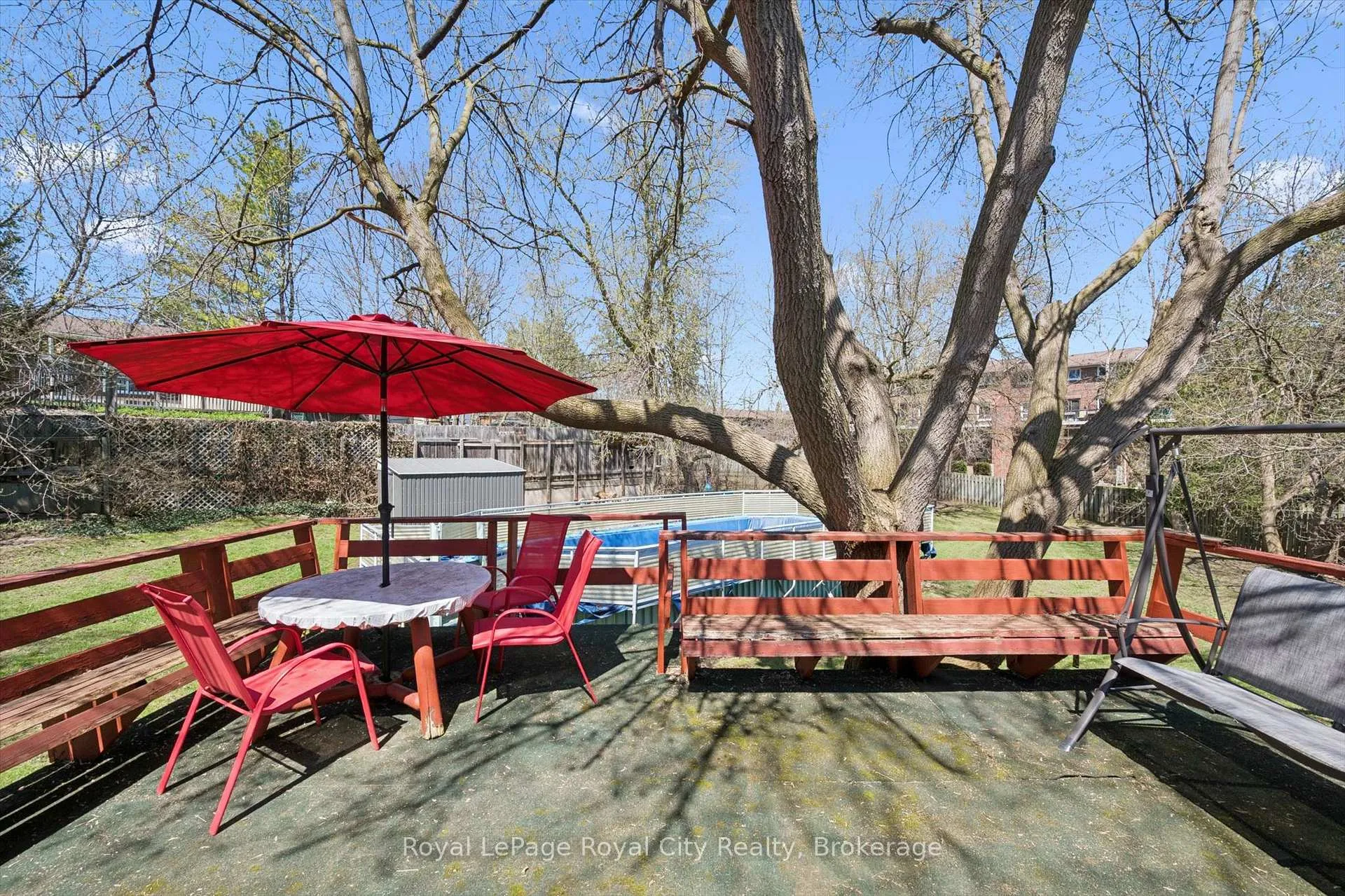 Photo 28 of 11 Gregory Place, Guelph, Willow West/Sugarbush/West Acres — HOMEH