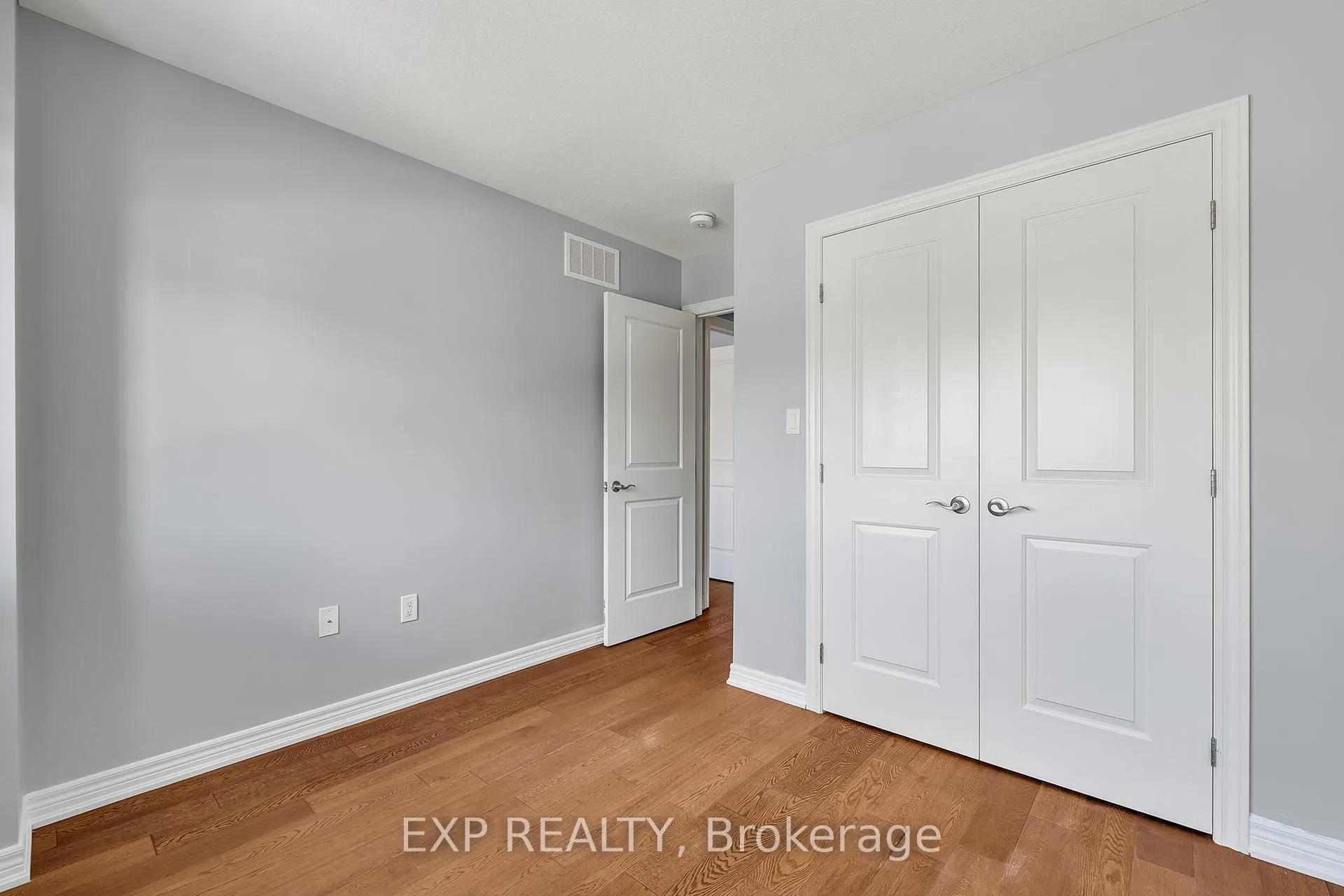 Photo 23 of 89 Sonoma Valley Crescent, Hamilton, Mewburn — HOMEH
