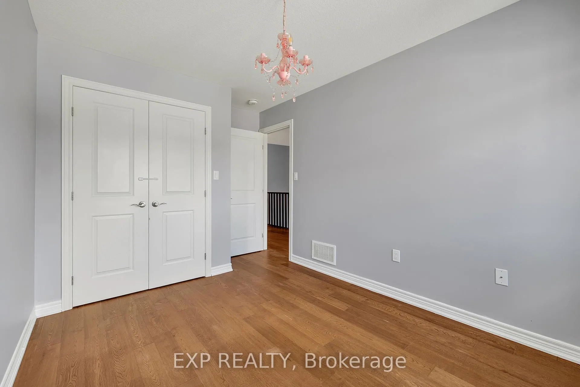 Photo 25 of 89 Sonoma Valley Crescent, Hamilton, Mewburn — HOMEH