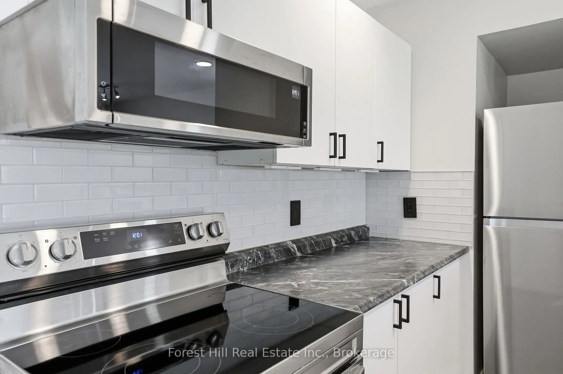 Photo 8 of Unit 109, 23 Dawson Drive, Collingwood — HOMEH