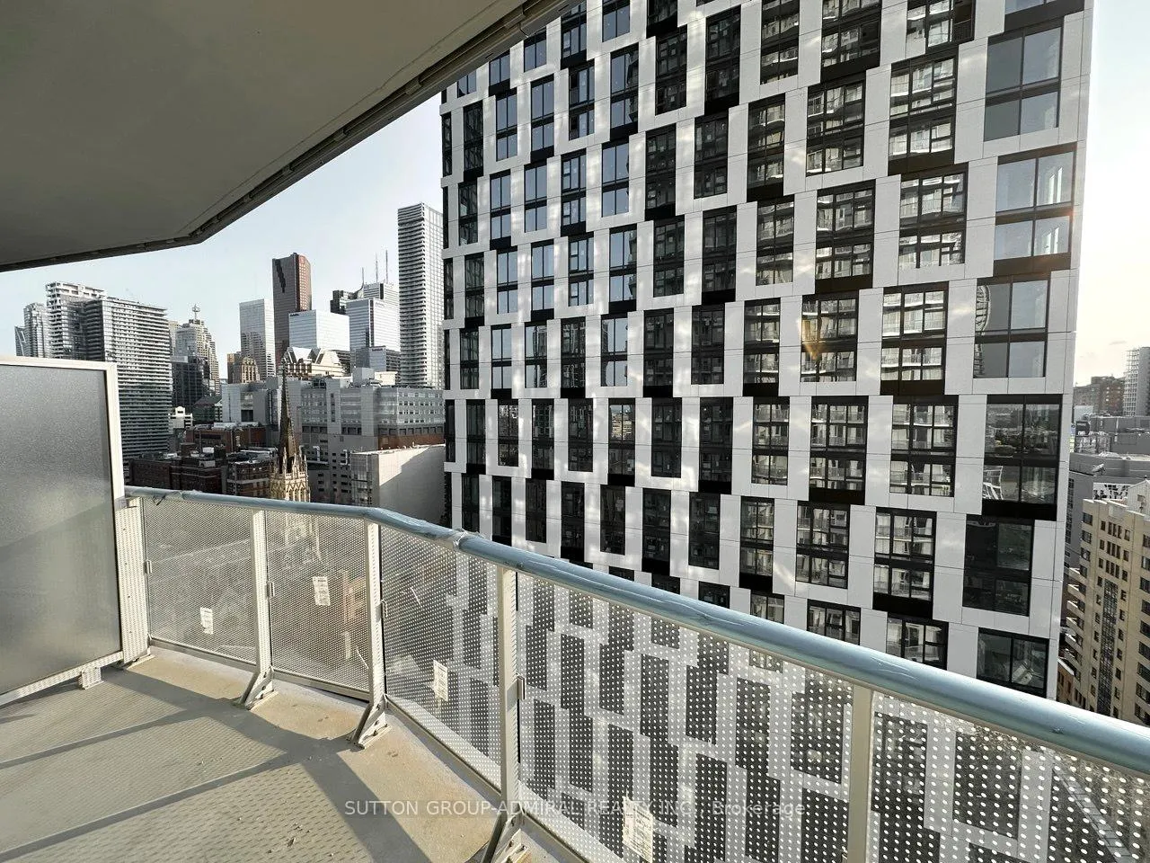 Photo 11 of Unit 2012, 100 Dalhousie Street, Toronto, Church-Yonge Corridor — HOMEH