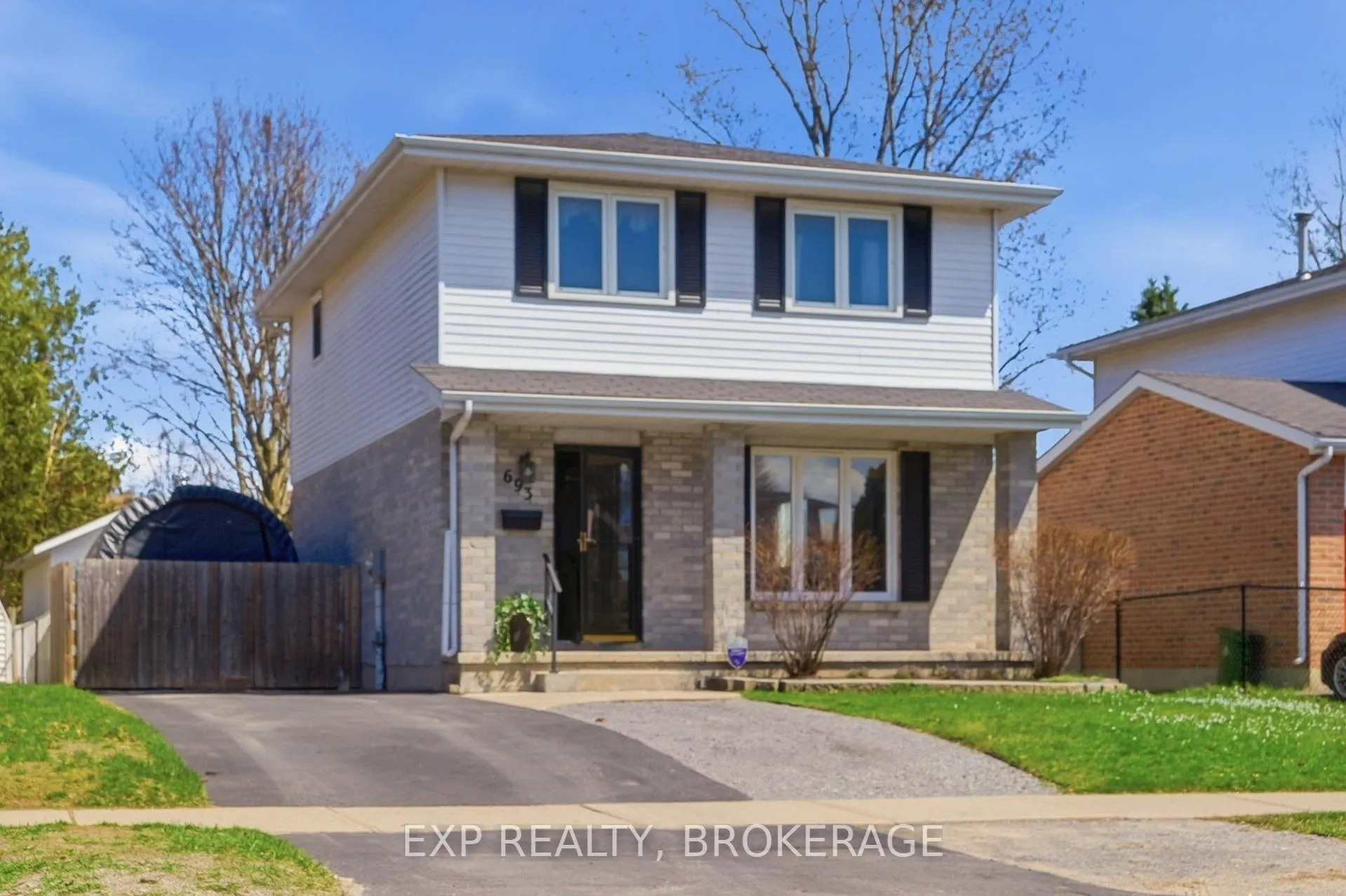 Photo 1 of 693 Cedarwood Drive, Kingston, City Northwest — HOMEH