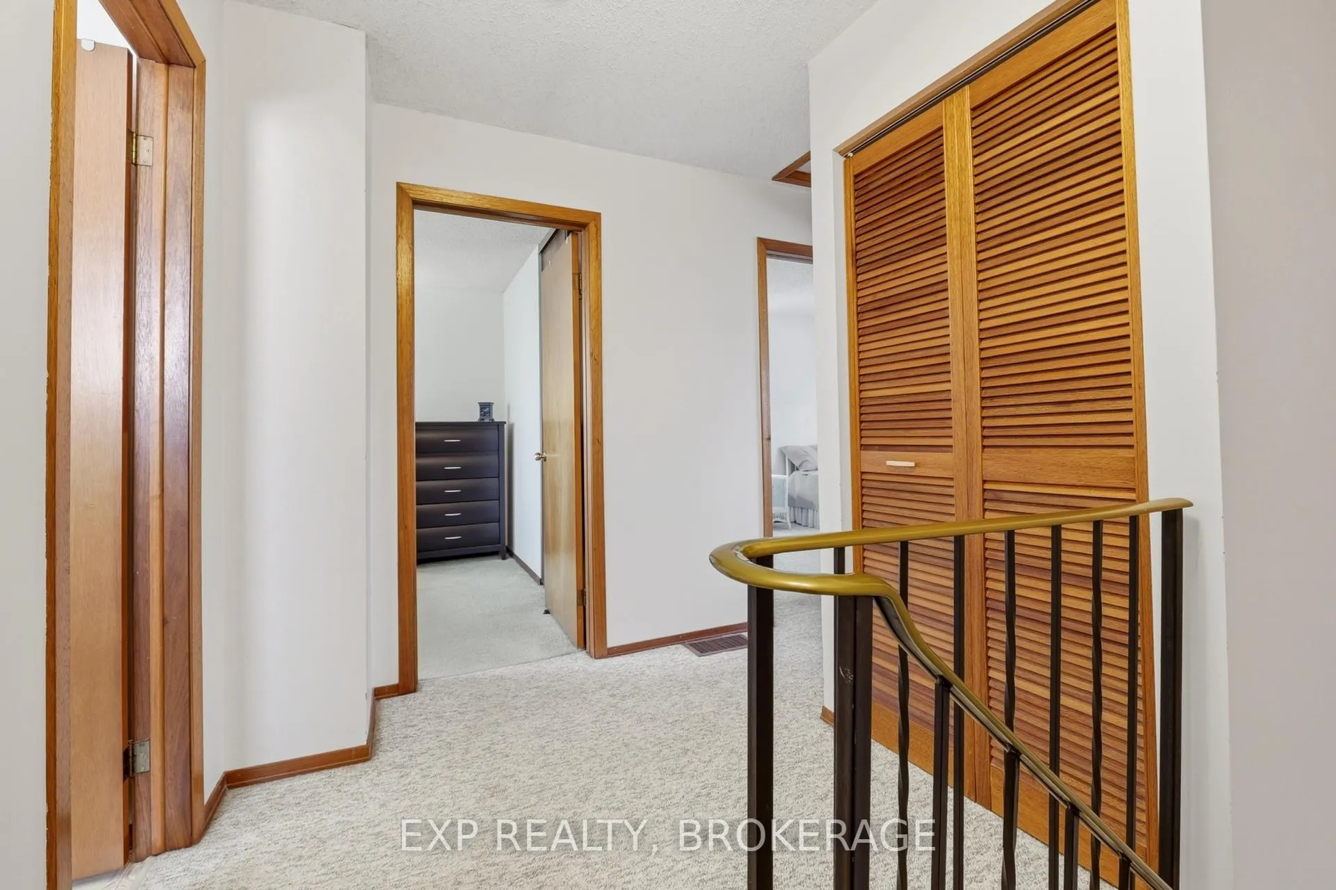 Photo 11 of 693 Cedarwood Drive, Kingston, City Northwest — HOMEH