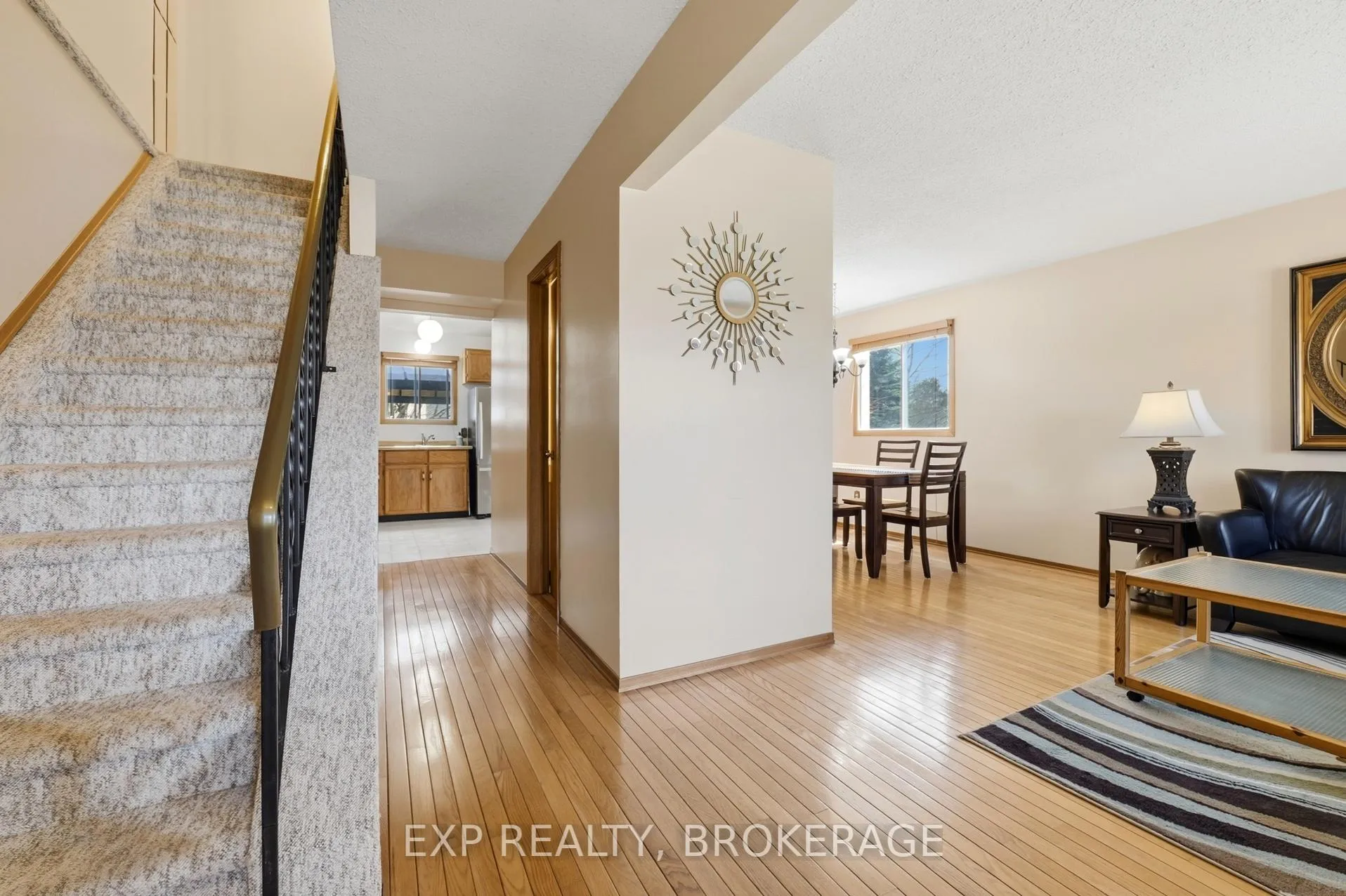 Photo 12 of 693 Cedarwood Drive, Kingston, City Northwest — HOMEH