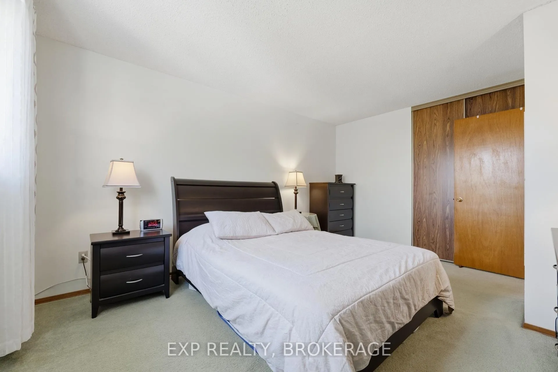 Photo 16 of 693 Cedarwood Drive, Kingston, City Northwest — HOMEH