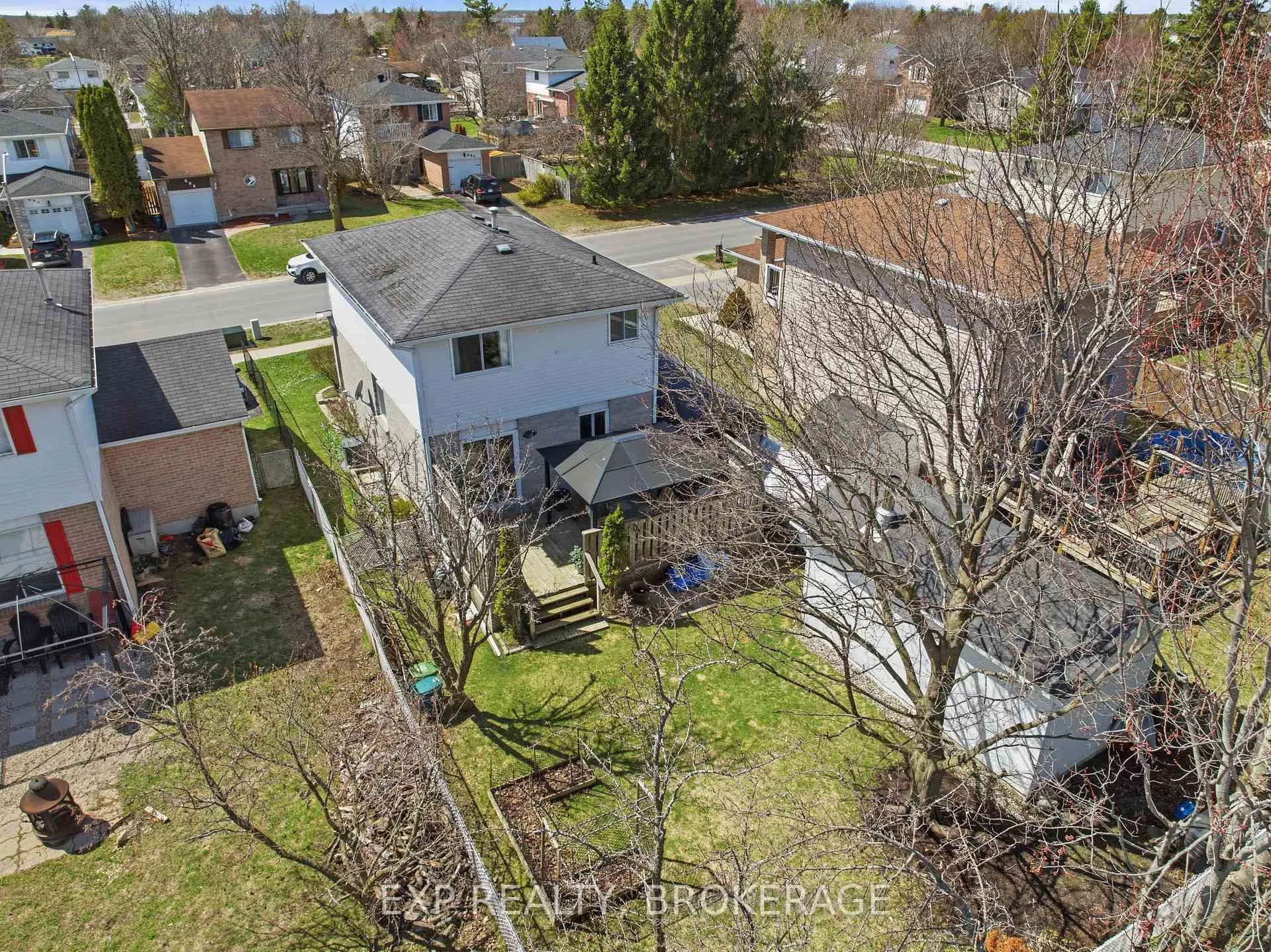 Photo 26 of 693 Cedarwood Drive, Kingston, City Northwest — HOMEH