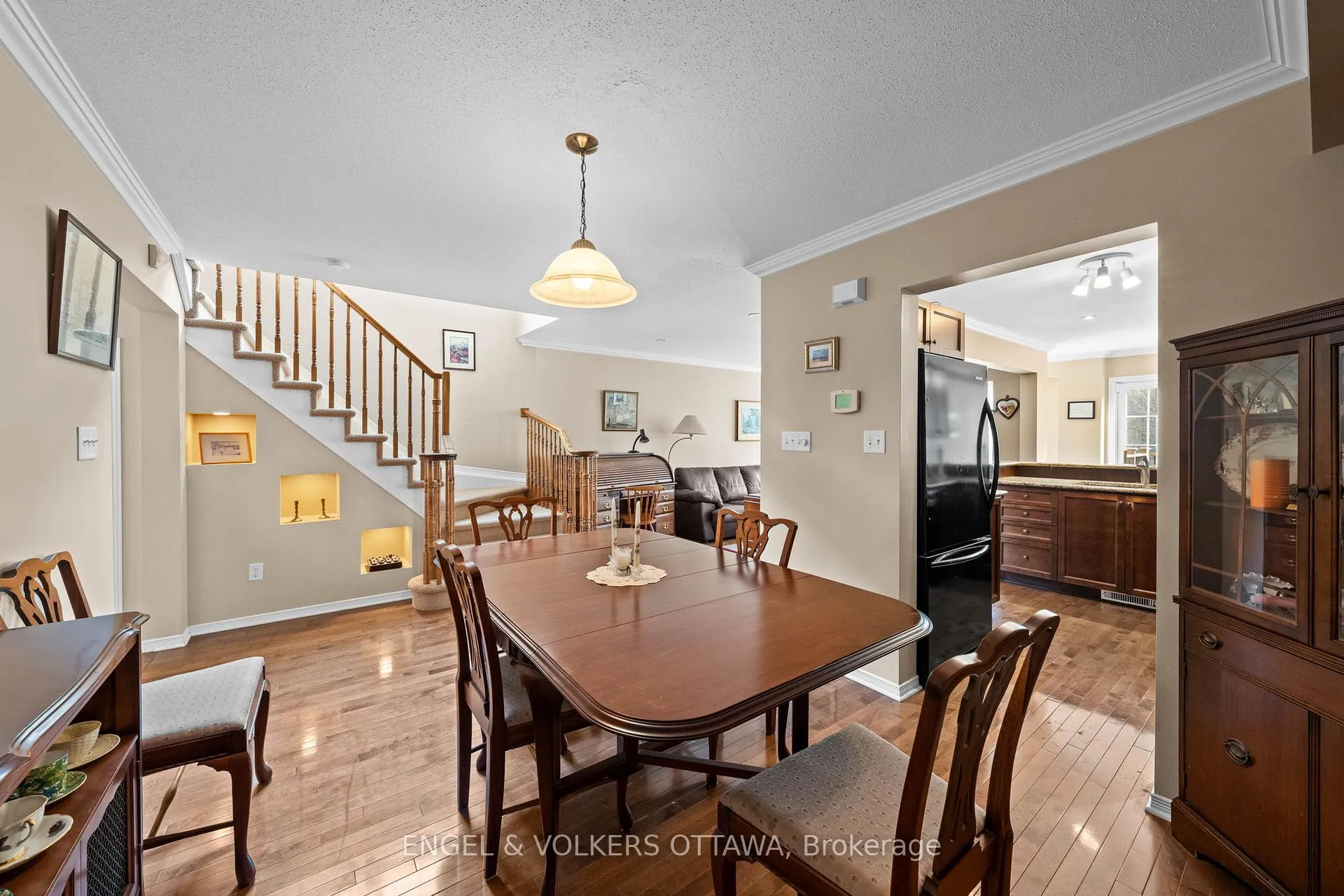 Photo 13 of 25 Goldthorpe Private, Ottawa, Barrhaven - Stonebridge — HOMEH