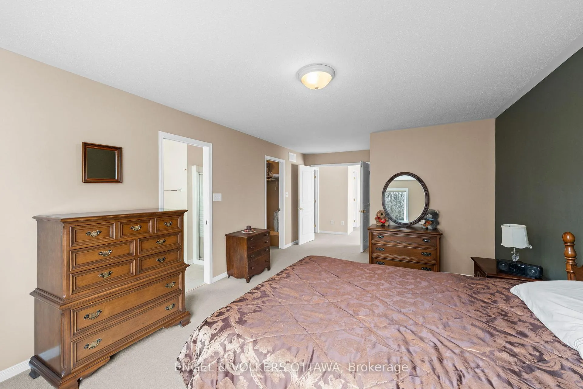 Photo 15 of 25 Goldthorpe Private, Ottawa, Barrhaven - Stonebridge — HOMEH