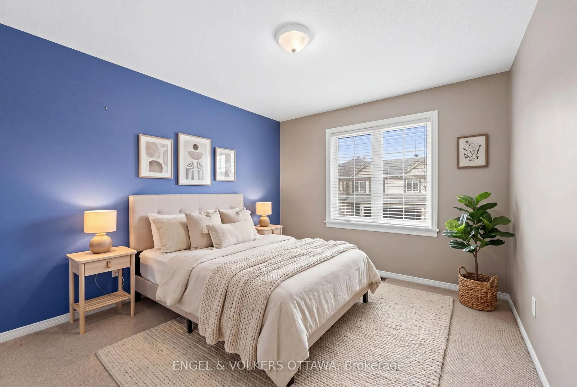 Photo 19 of 25 Goldthorpe Private, Ottawa, Barrhaven - Stonebridge — HOMEH