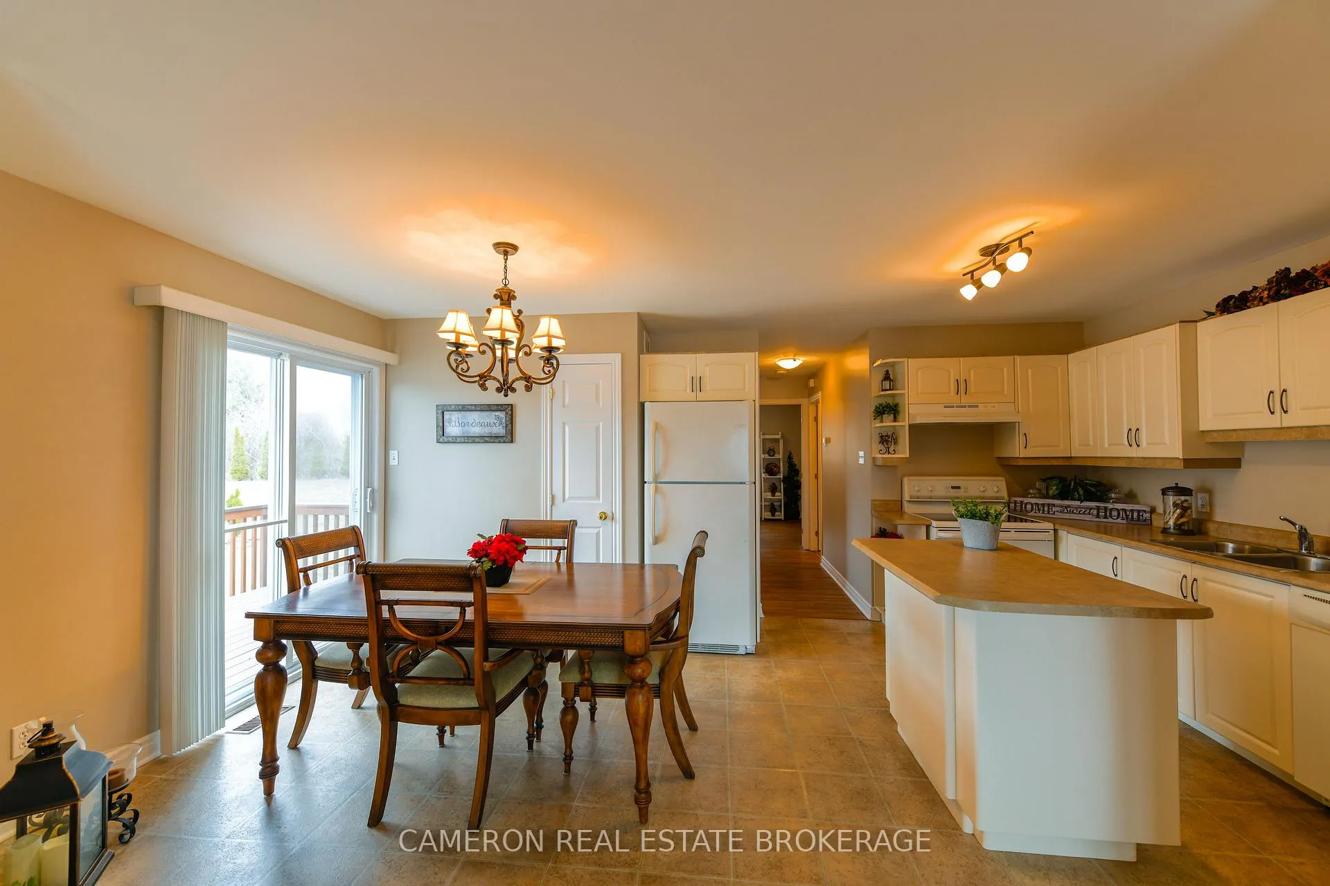 Photo 7 of 67 Gail Elizabeth Court, Cornwall — HOMEH
