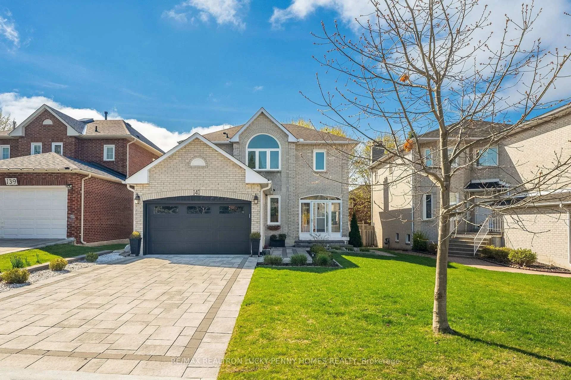 Front of 141 Tomlinson Circle