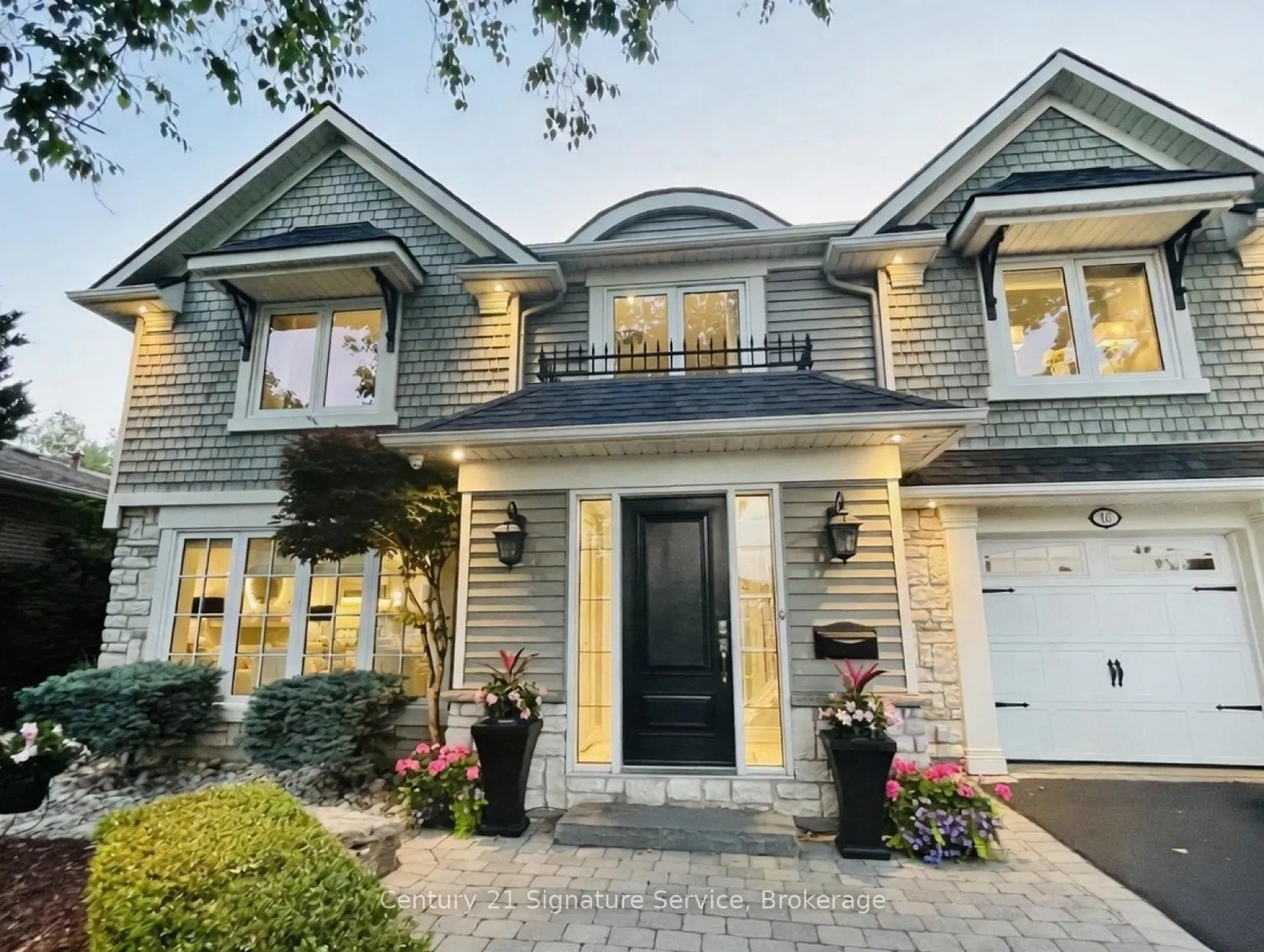 Photo 2 of 16 Ferndale Crescent, Brampton, Brampton East — HOMEH
