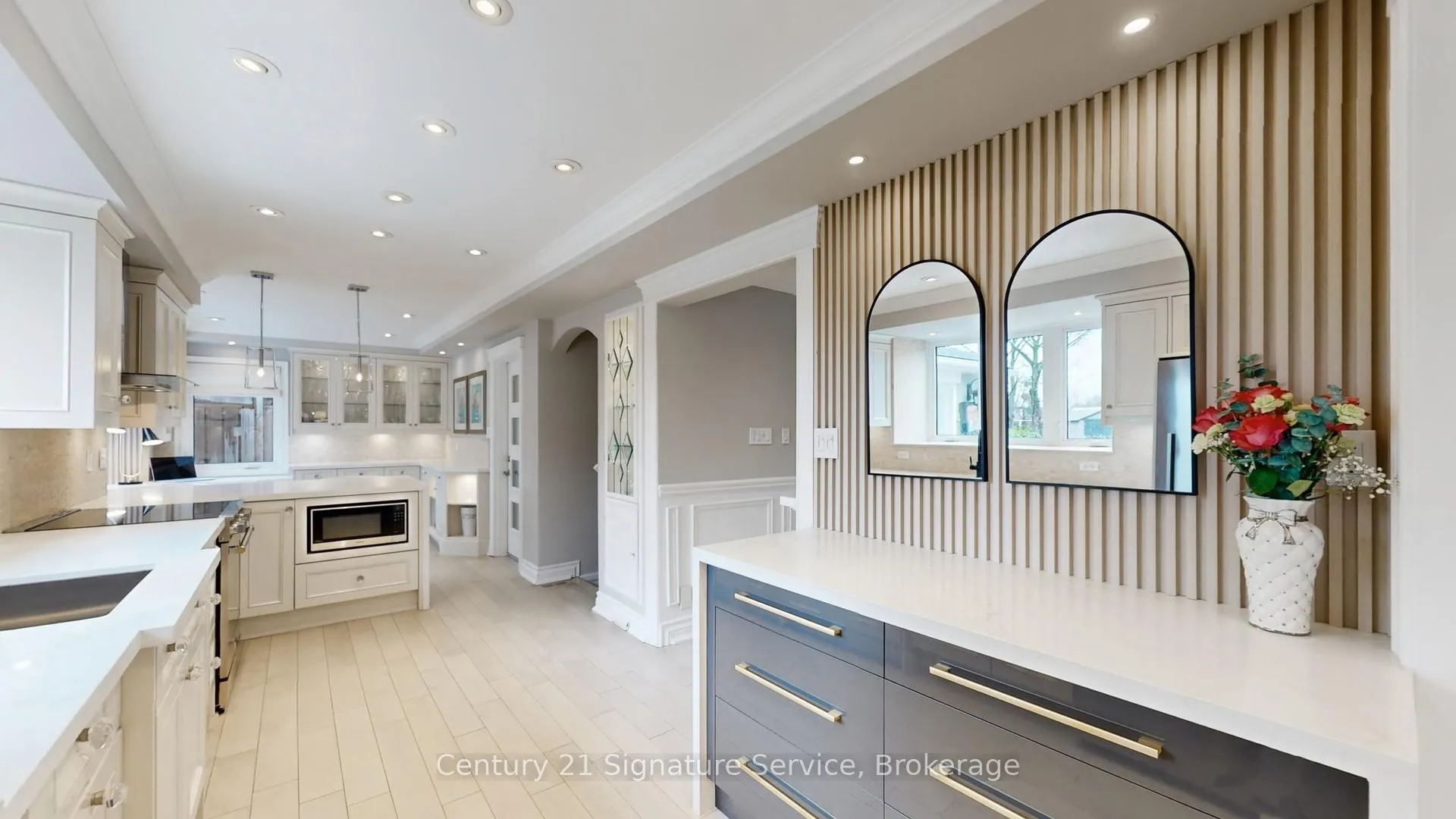 Photo 12 of 16 Ferndale Crescent, Brampton, Brampton East — HOMEH