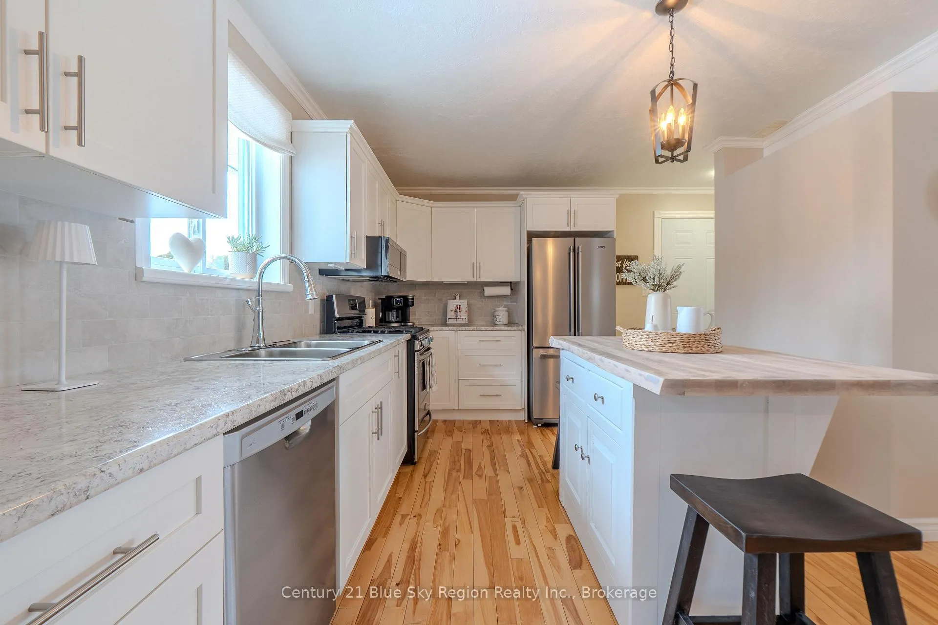 Photo 5 of 12 Riverfront Drive, West Nipissing, Sturgeon Falls — HOMEH