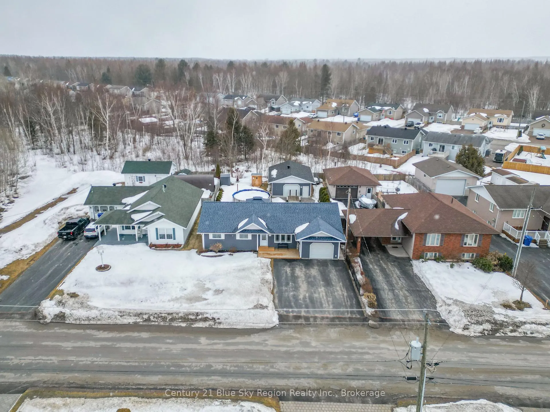 Photo 47 of 12 Riverfront Drive, West Nipissing, Sturgeon Falls — HOMEH