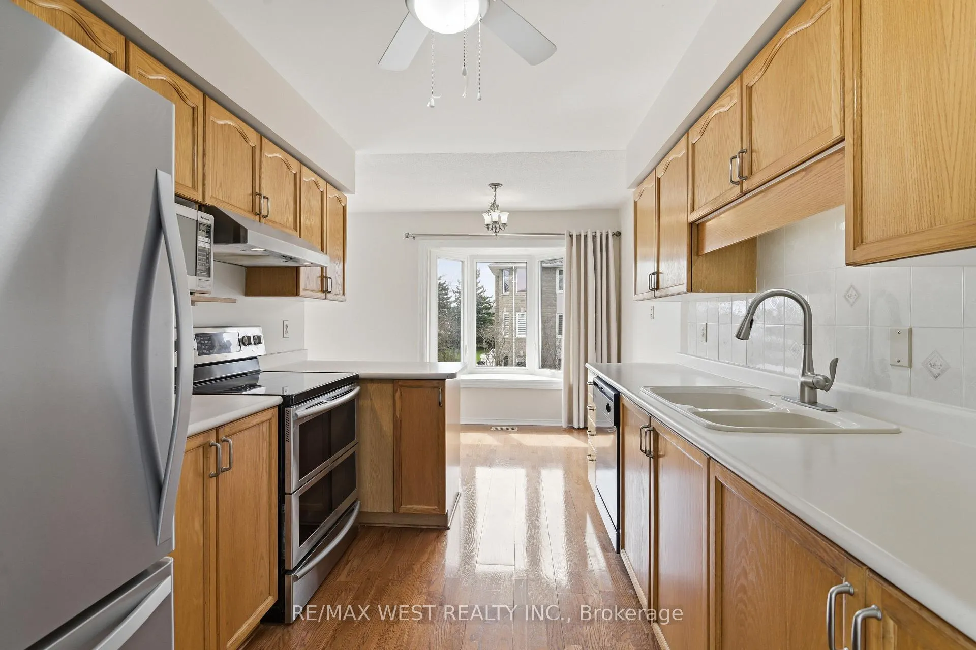 Photo 4 of Unit 316A, 1099 Clonsilla Avenue, Peterborough, Otonabee Ward 1 — HOMEH