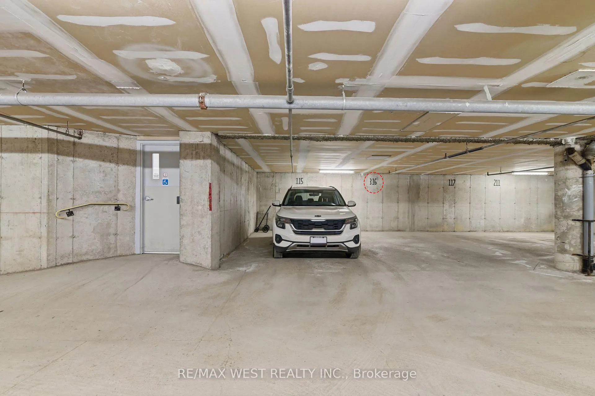 Photo 11 of Unit 316A, 1099 Clonsilla Avenue, Peterborough, Otonabee Ward 1 — HOMEH