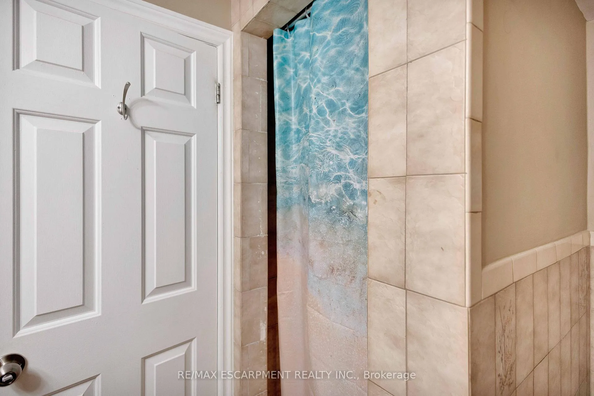 Photo 30 of 304 Celtic Drive, Hamilton, Stoney Creek — HOMEH
