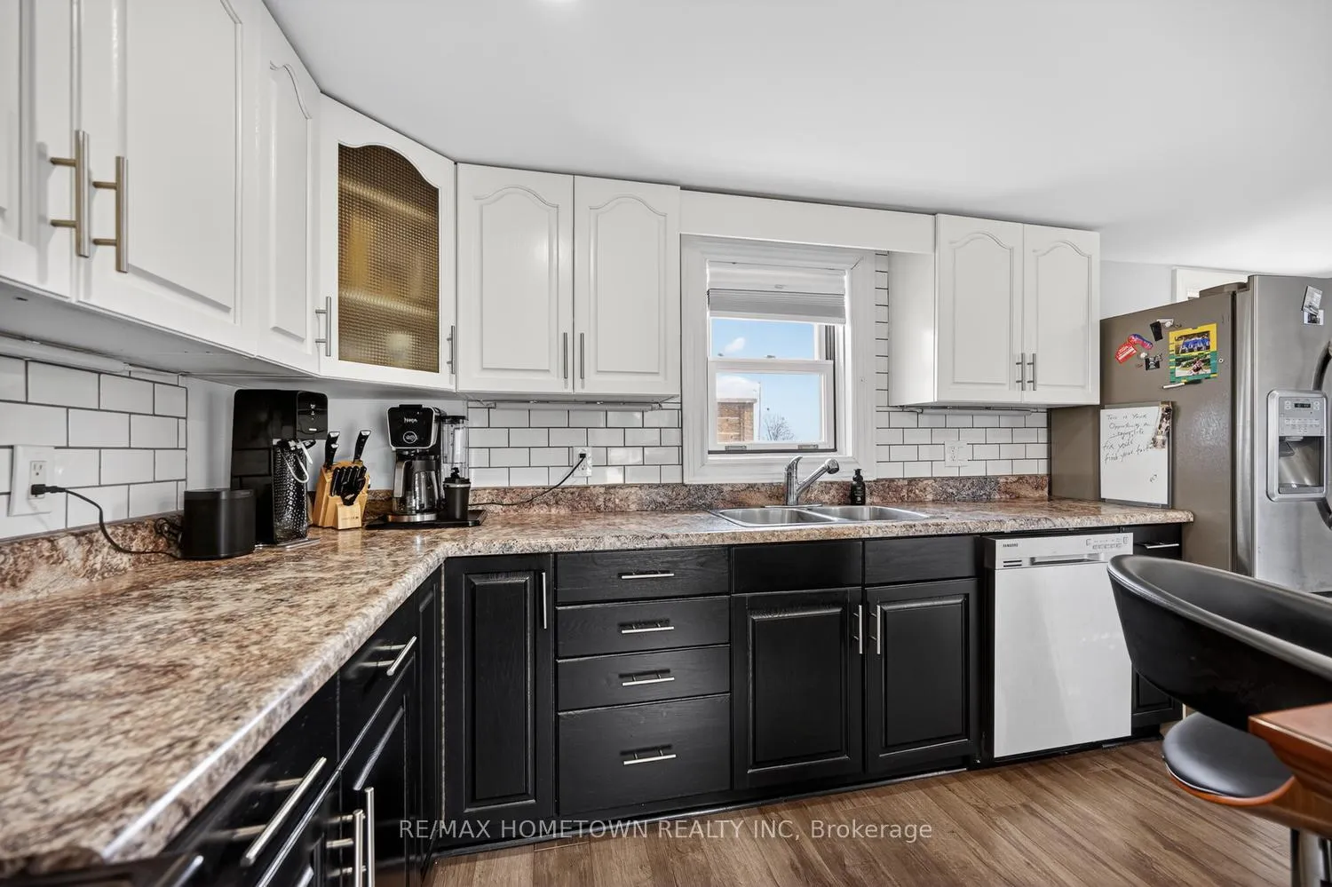 Photo 6 of 80 Water Street E, Brockville — HOMEH