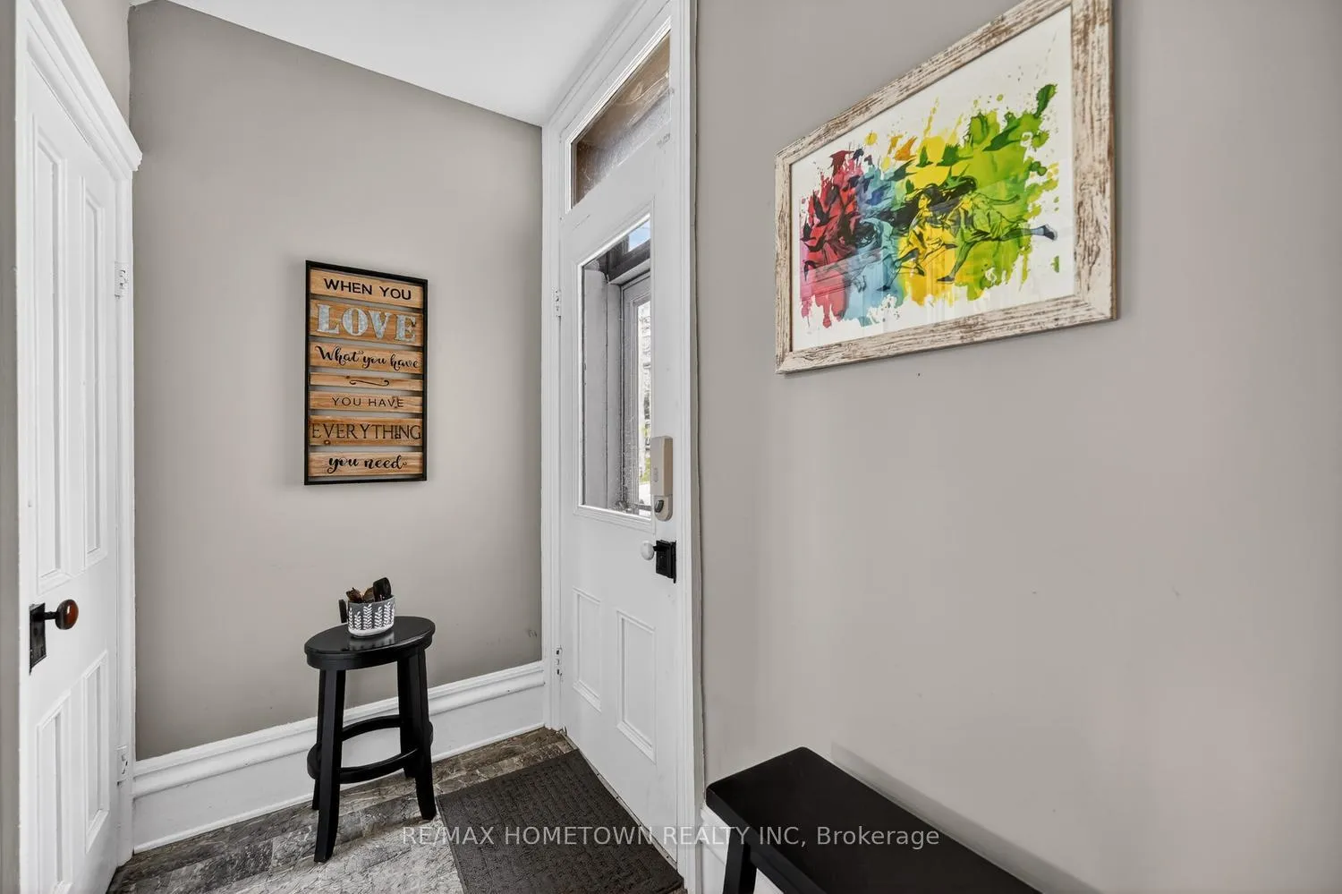 Photo 12 of 80 Water Street E, Brockville — HOMEH
