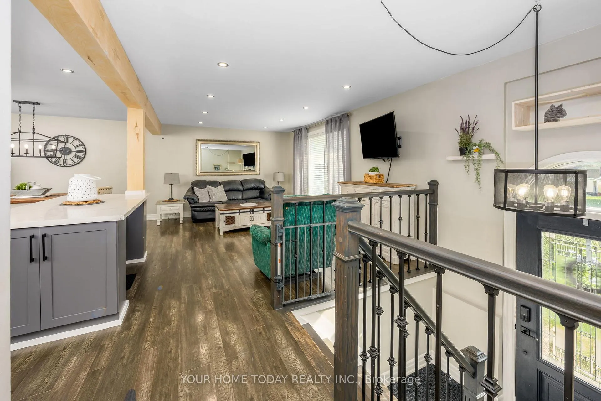 Photo 5 of 6 Ellen Crescent, Erin — HOMEH