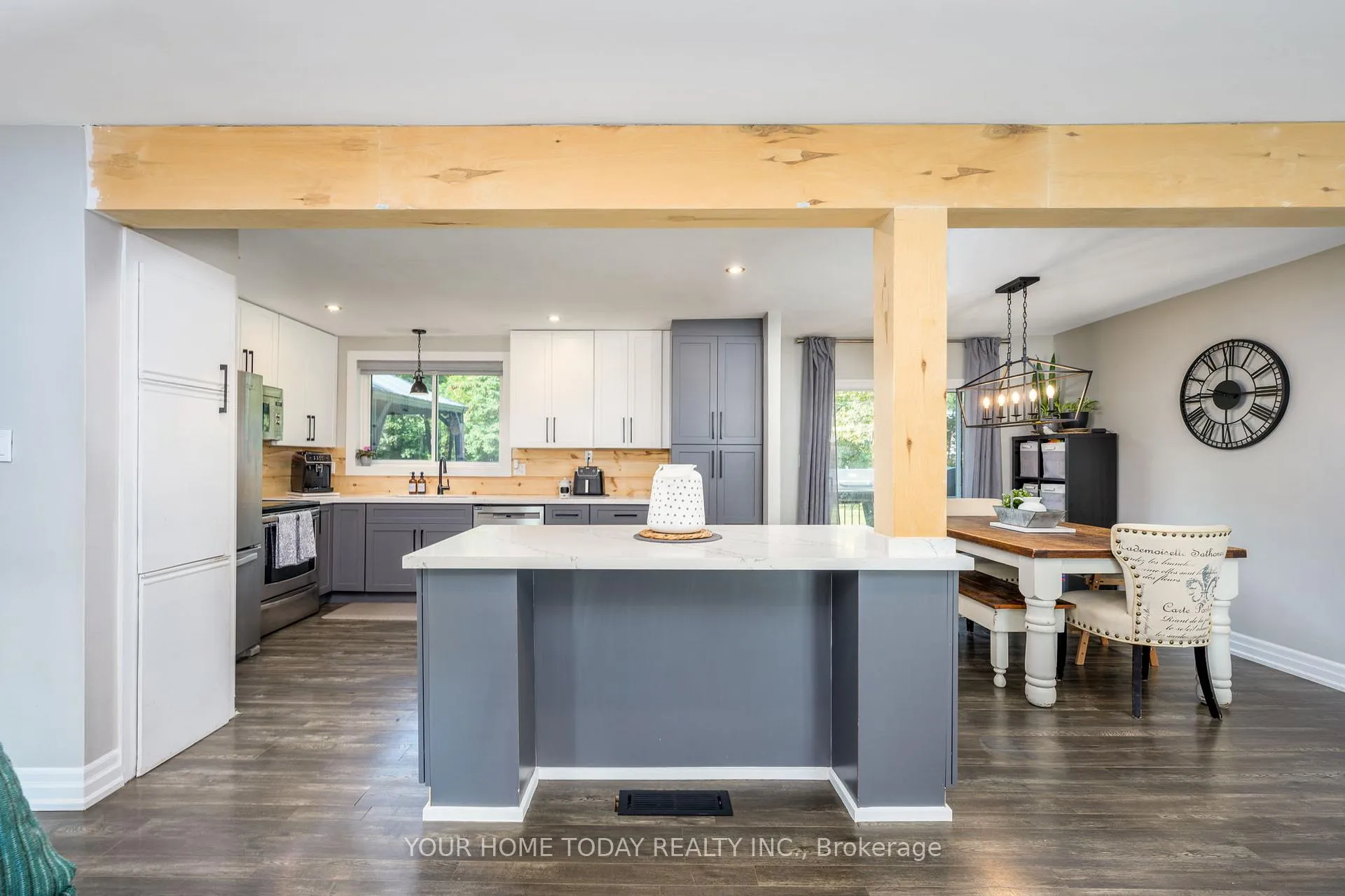 Photo 10 of 6 Ellen Crescent, Erin — HOMEH