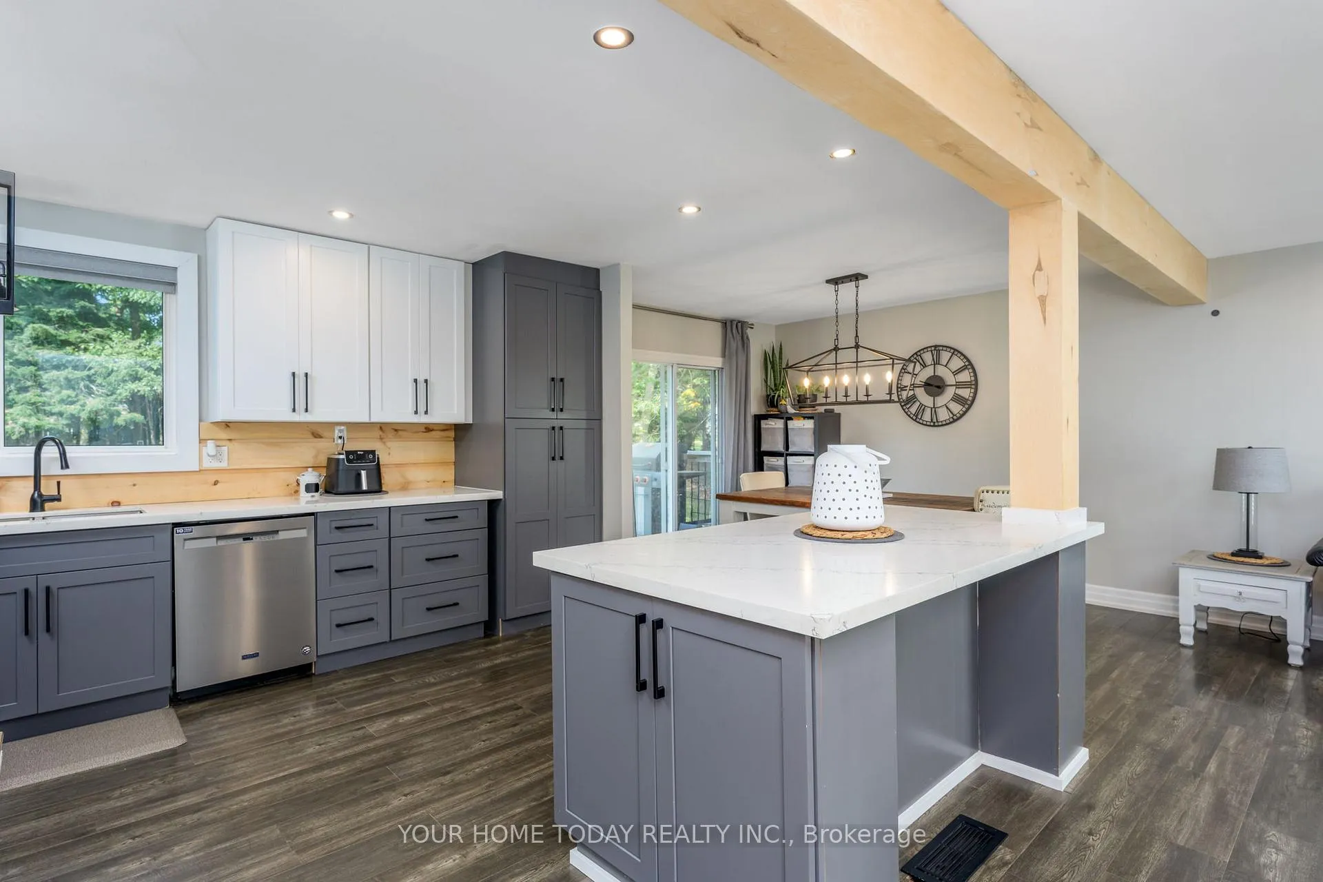 Photo 11 of 6 Ellen Crescent, Erin — HOMEH