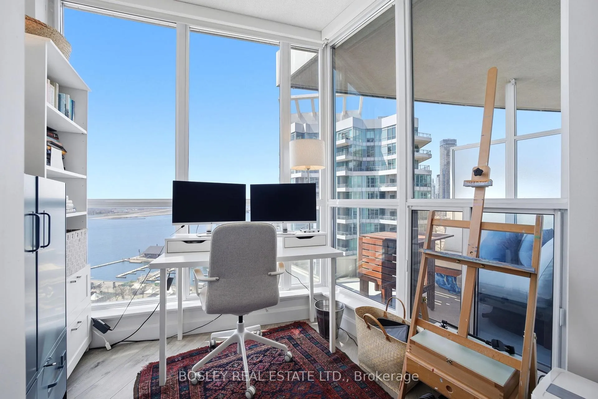Photo 10 of Unit 2011, 218 Queens Quay W, Toronto, Waterfront Communities — HOMEH