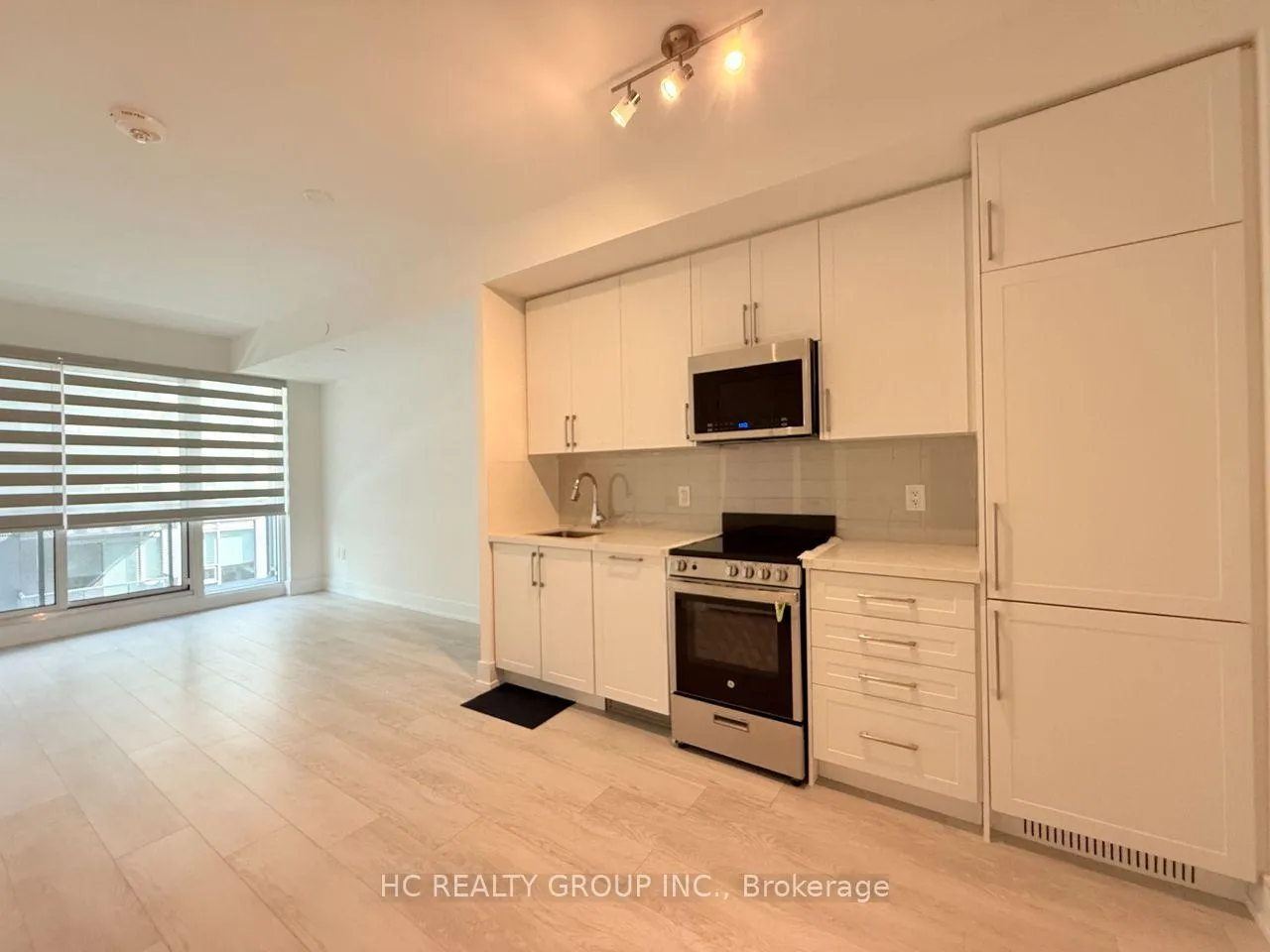 Photo 2 of Unit 328, 2450 Old Bronte Road, Oakville, Westmount — HOMEH