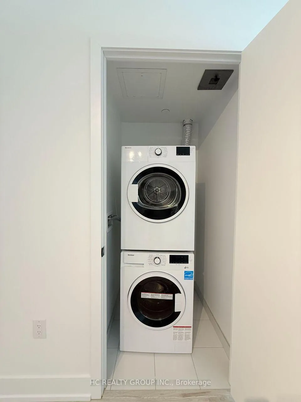 Photo 9 of Unit 328, 2450 Old Bronte Road, Oakville, Westmount — HOMEH