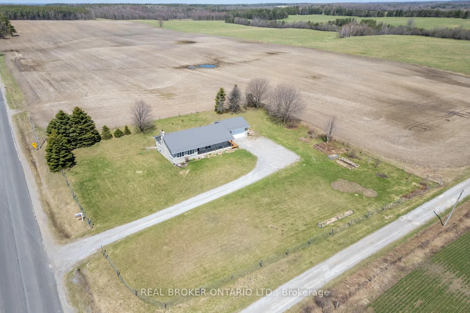 Photo 2 of 2144 Concession Road 9, Clarington, Rural Clarington — HOMEH