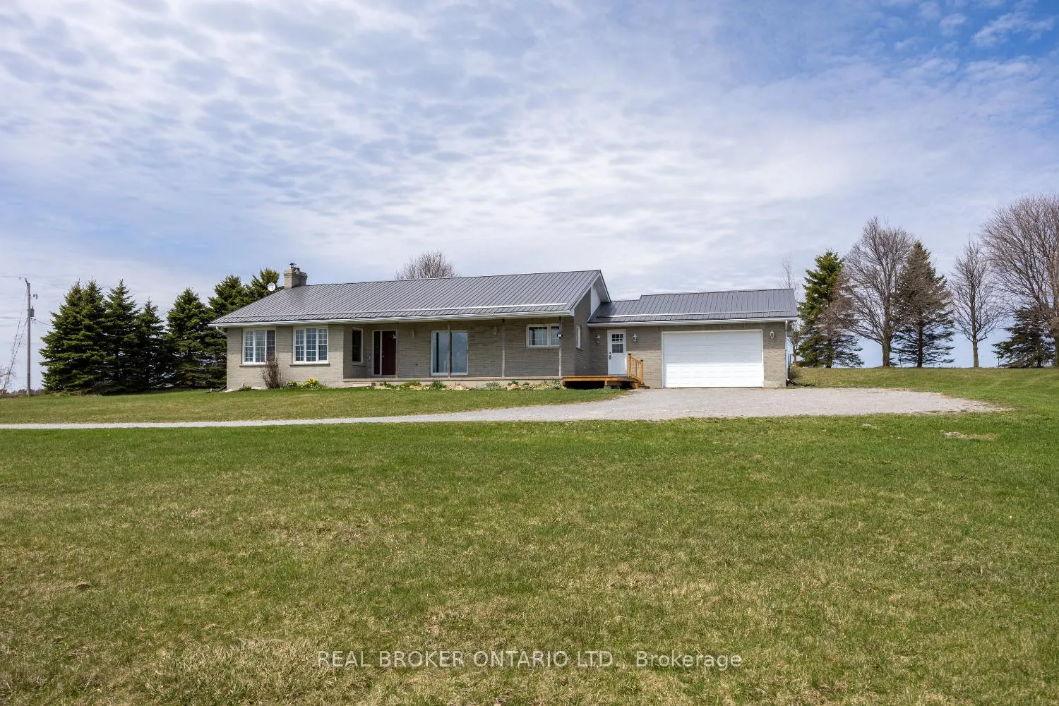Photo 4 of 2144 Concession Road 9, Clarington, Rural Clarington — HOMEH