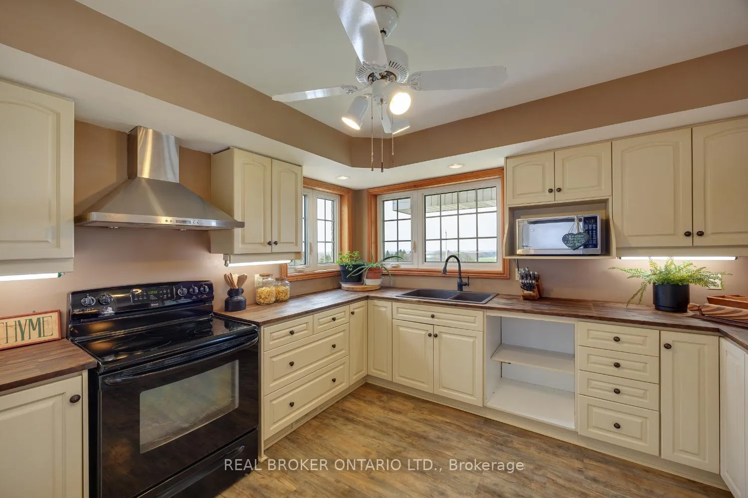 Photo 15 of 2144 Concession Road 9, Clarington, Rural Clarington — HOMEH