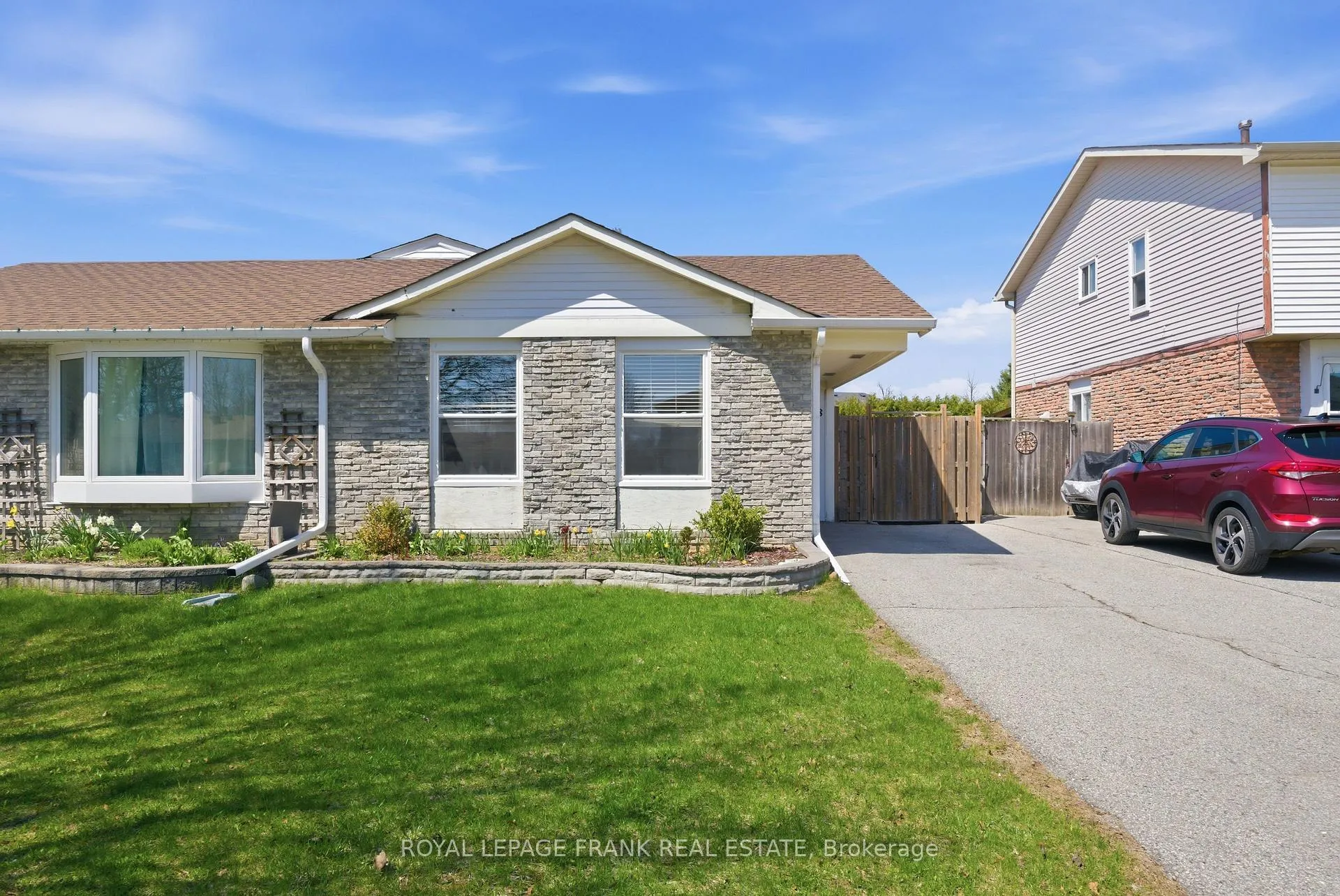 Photo 2 of 1248 Astra Avenue, Oshawa, Eastdale — HOMEH