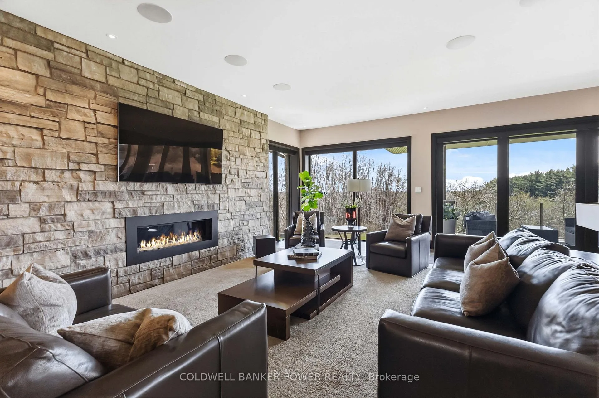 Photo 9 of 10231 Melrose Drive, Middlesex Centre, Rural Middlesex Centre — HOMEH