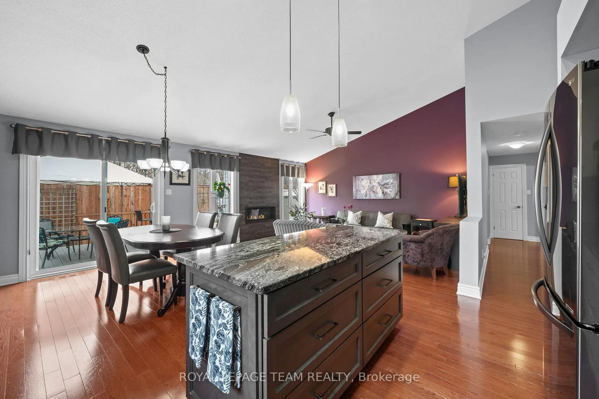 Photo 16 of 48 Settler's Ridge Way, Ottawa, Barrhaven - Longfields — HOMEH