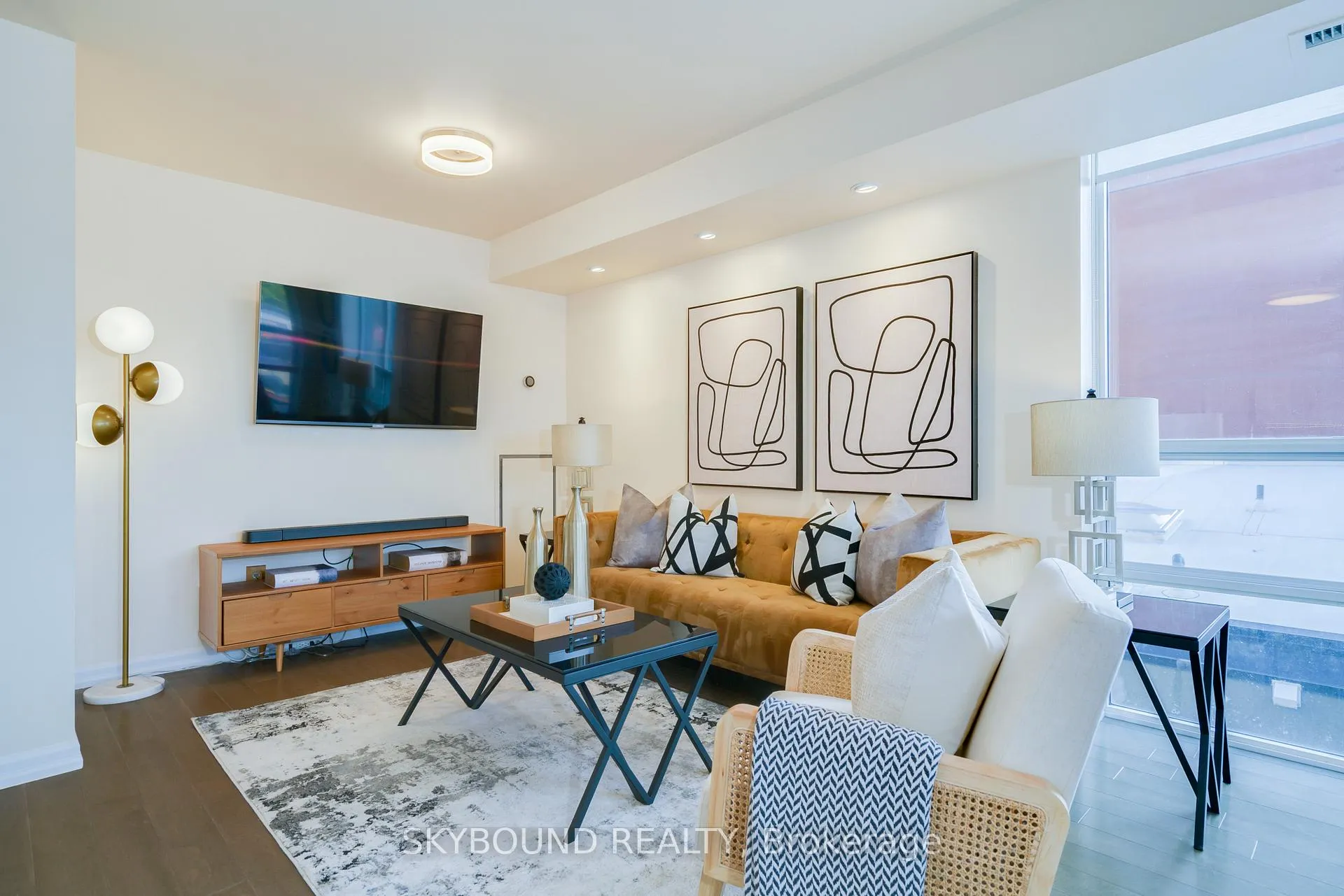 Photo 6 of Unit 703, 311 Richmond Street E, Toronto, Moss Park — HOMEH