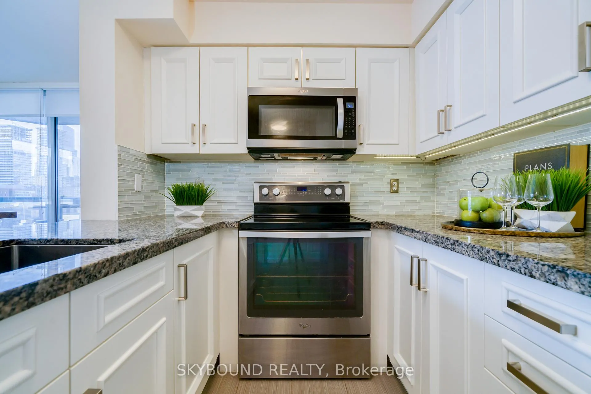 Photo 13 of Unit 703, 311 Richmond Street E, Toronto, Moss Park — HOMEH