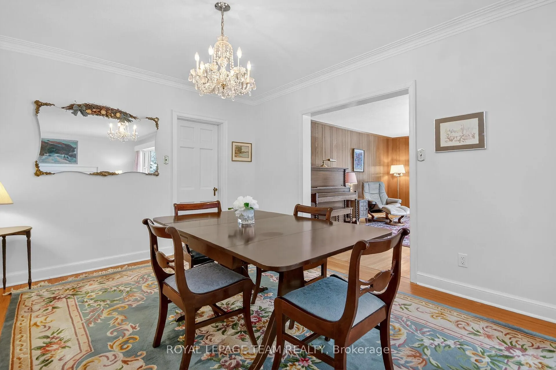 Photo 8 of 825 Killeen Avenue, Ottawa, McKellar Heights/Glabar Park — HOMEH