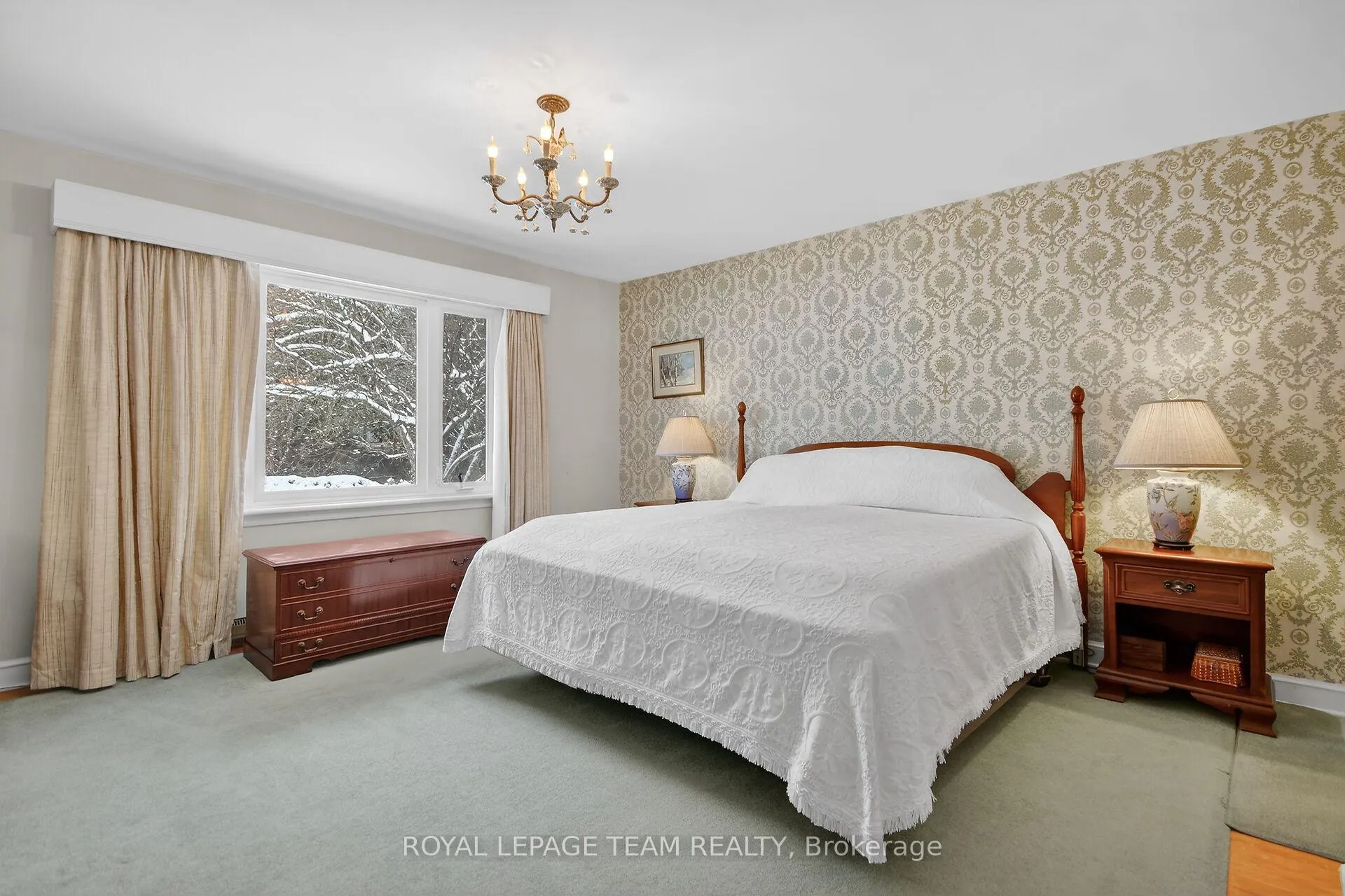 Photo 15 of 825 Killeen Avenue, Ottawa, McKellar Heights/Glabar Park — HOMEH