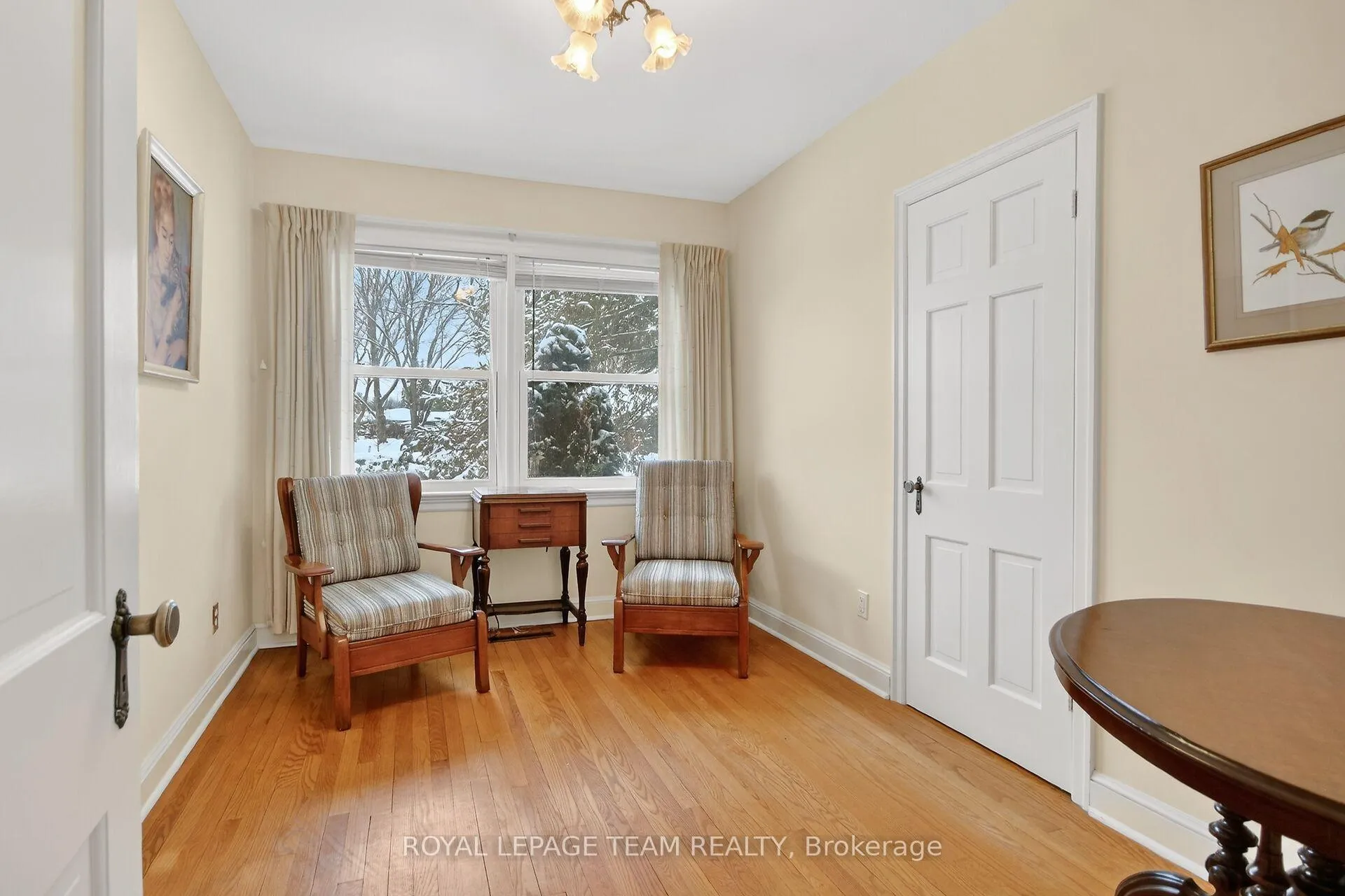 Photo 21 of 825 Killeen Avenue, Ottawa, McKellar Heights/Glabar Park — HOMEH