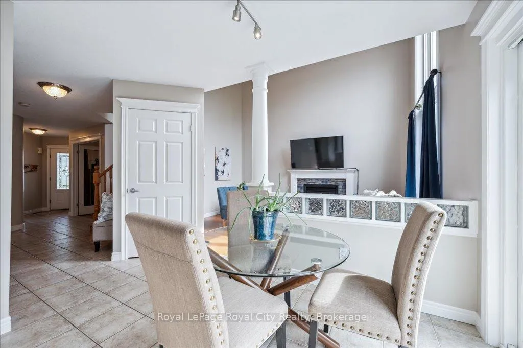 Photo 15 of 67 Grey Oak Drive, Guelph, Pineridge/Westminster Woods — HOMEH