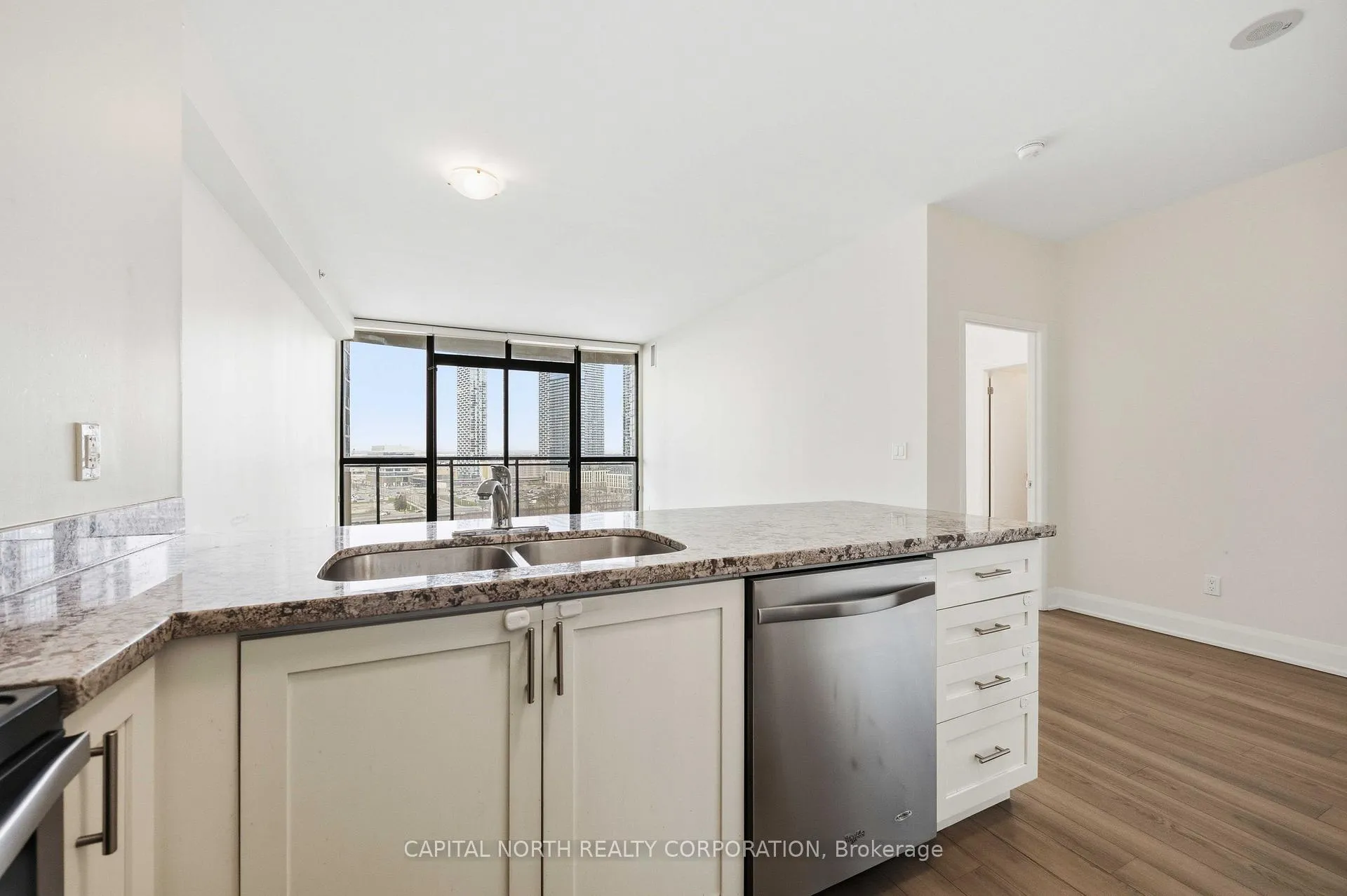 Photo 17 of Unit 1107, 2900 Highway 7, Vaughan, Concord — HOMEH